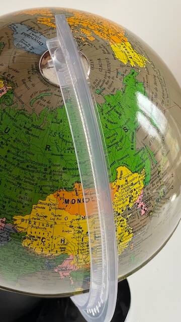 Illuminated terrestrial globe made in italy