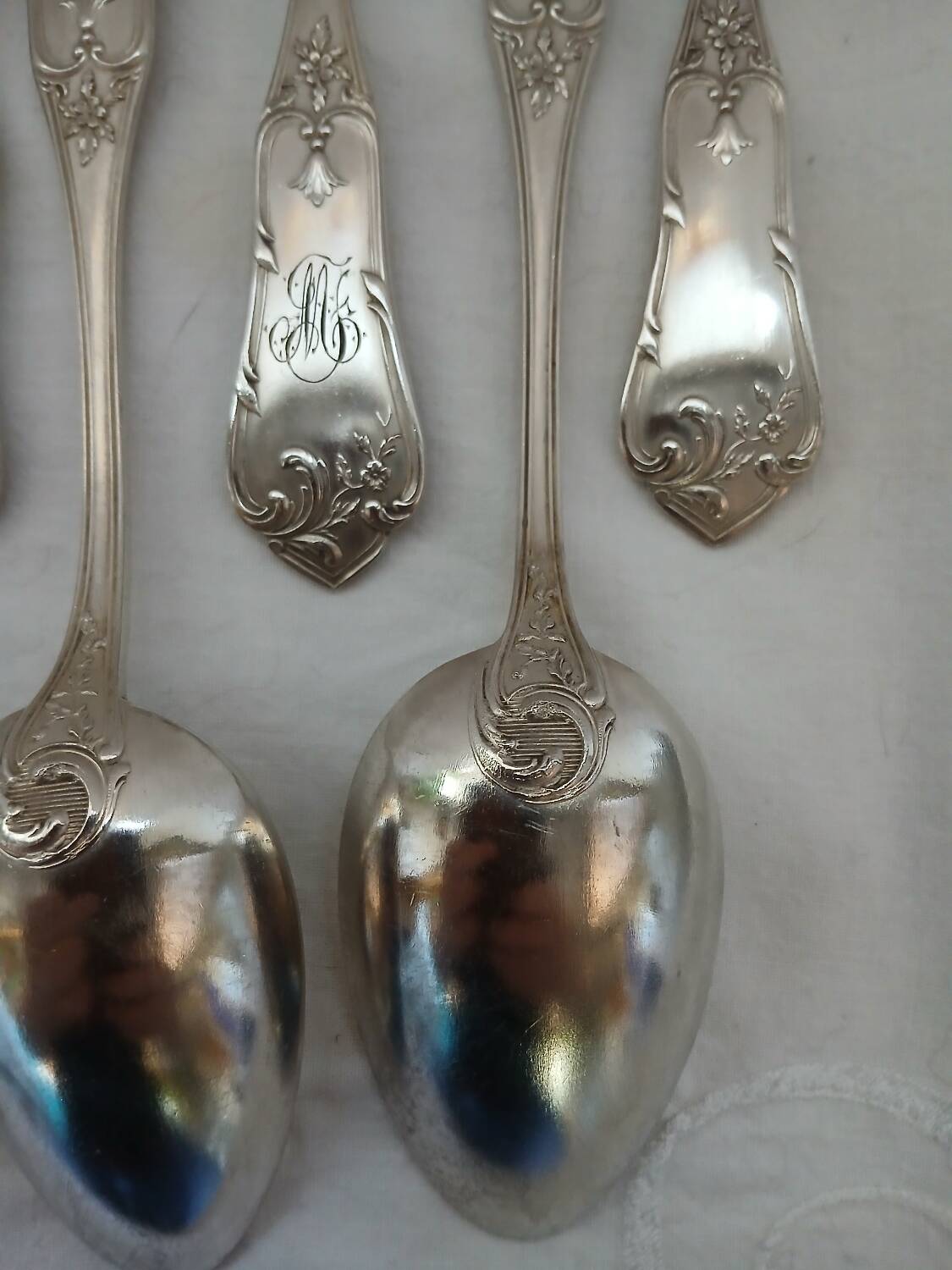 36 antique silver-plated cutlery sets "Boulenger"