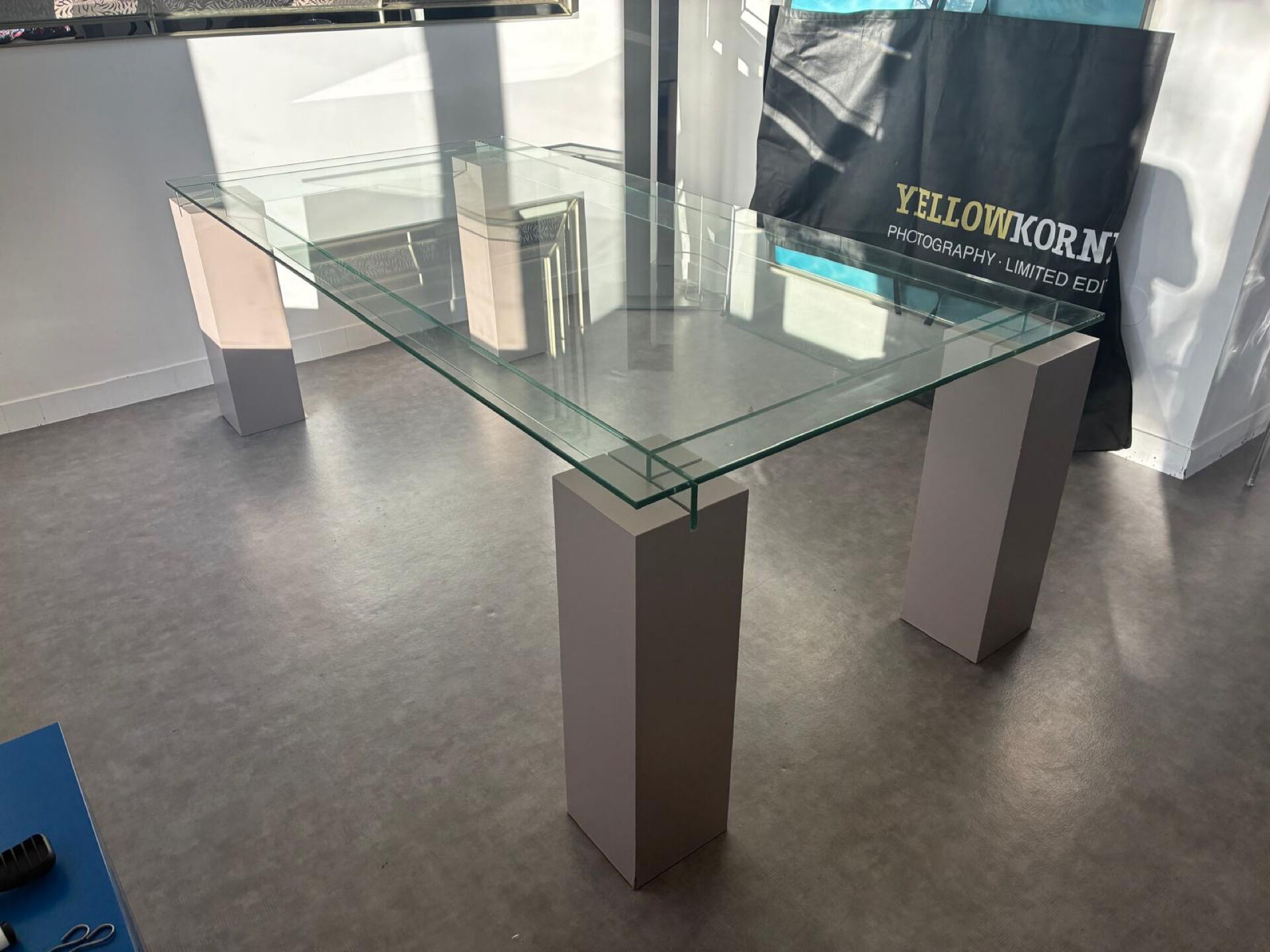 Table Verre Roche et Bobois modèle Ténéré