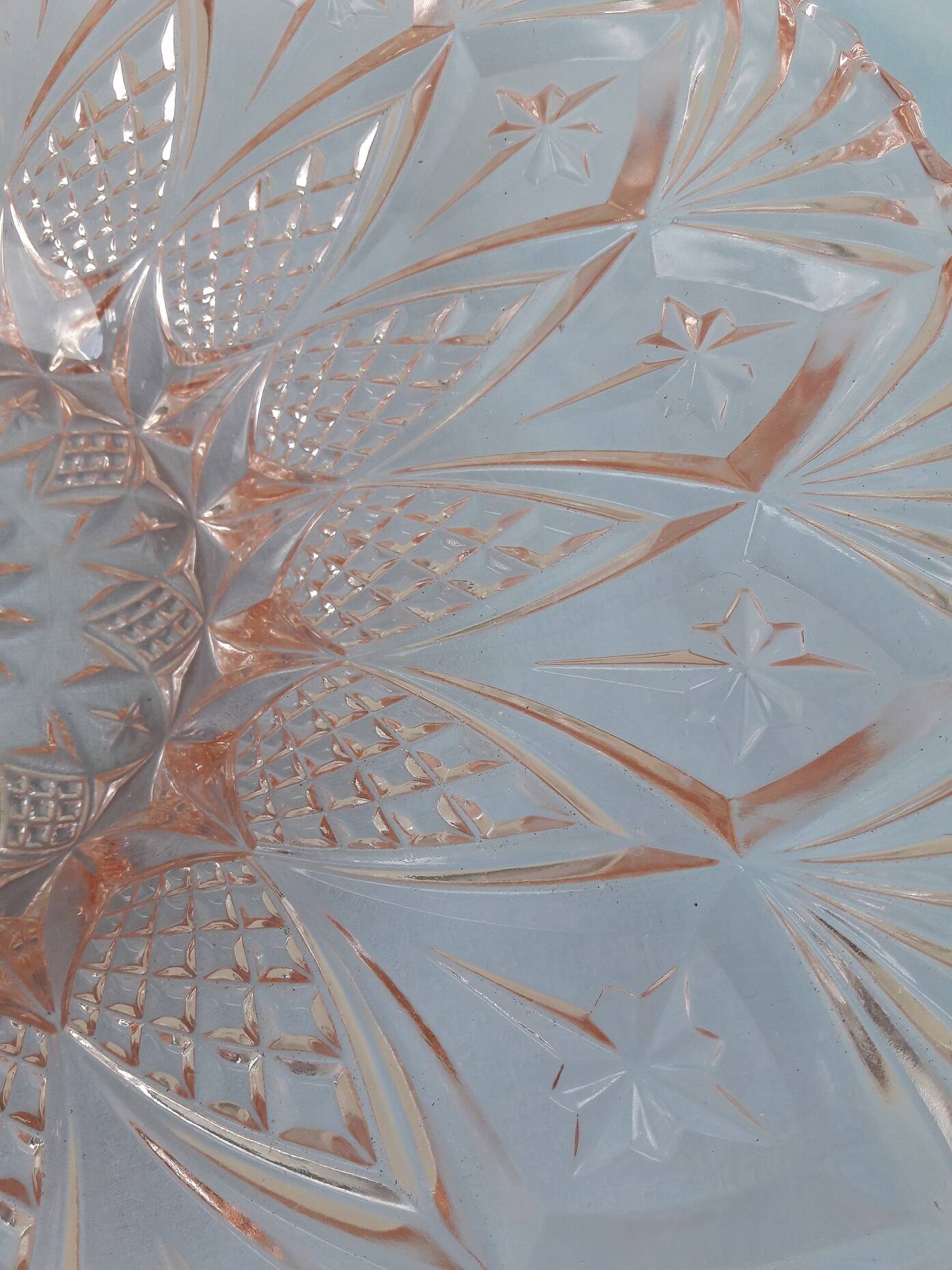 Cut glass bowl