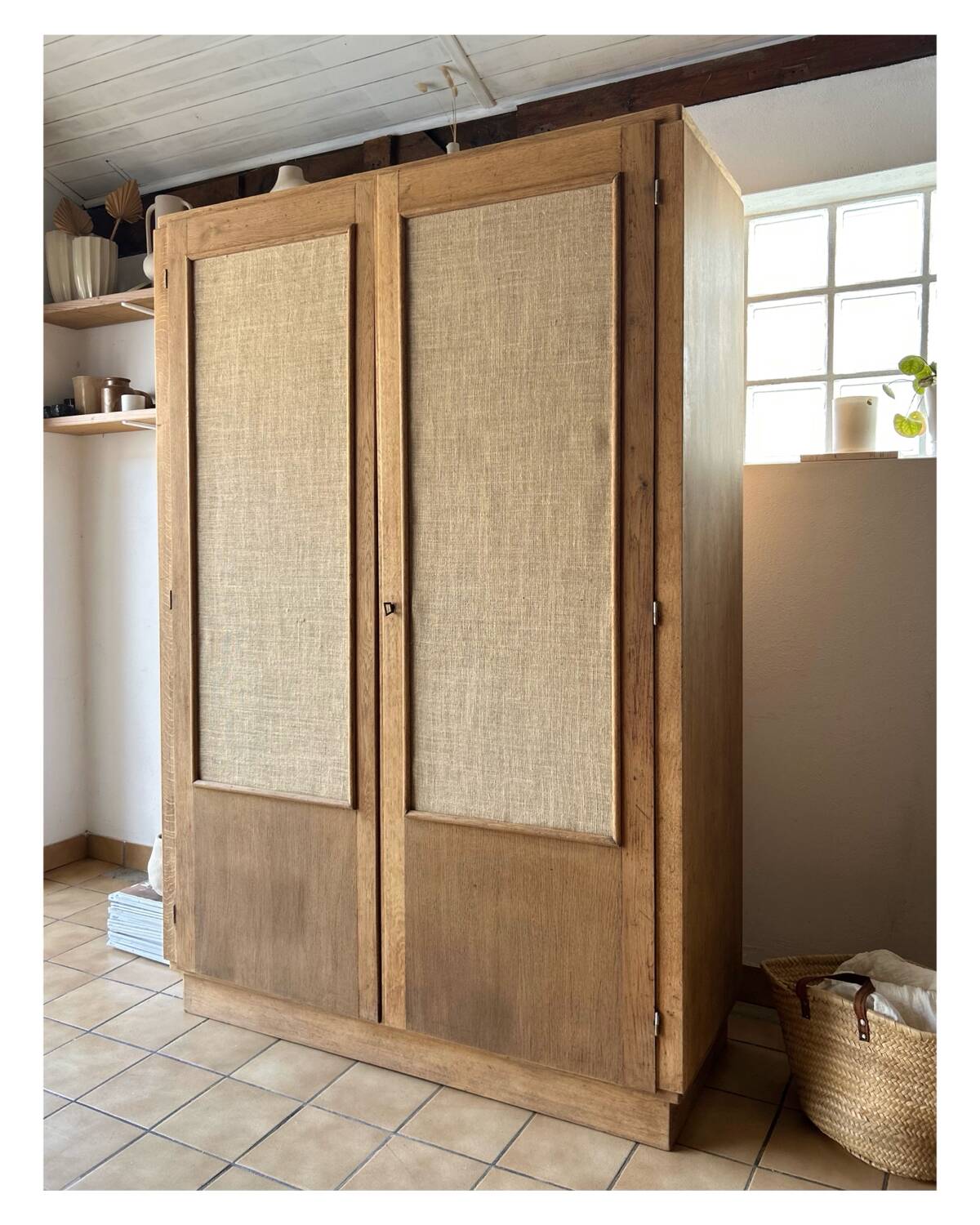 Armoire parisienne rénovée