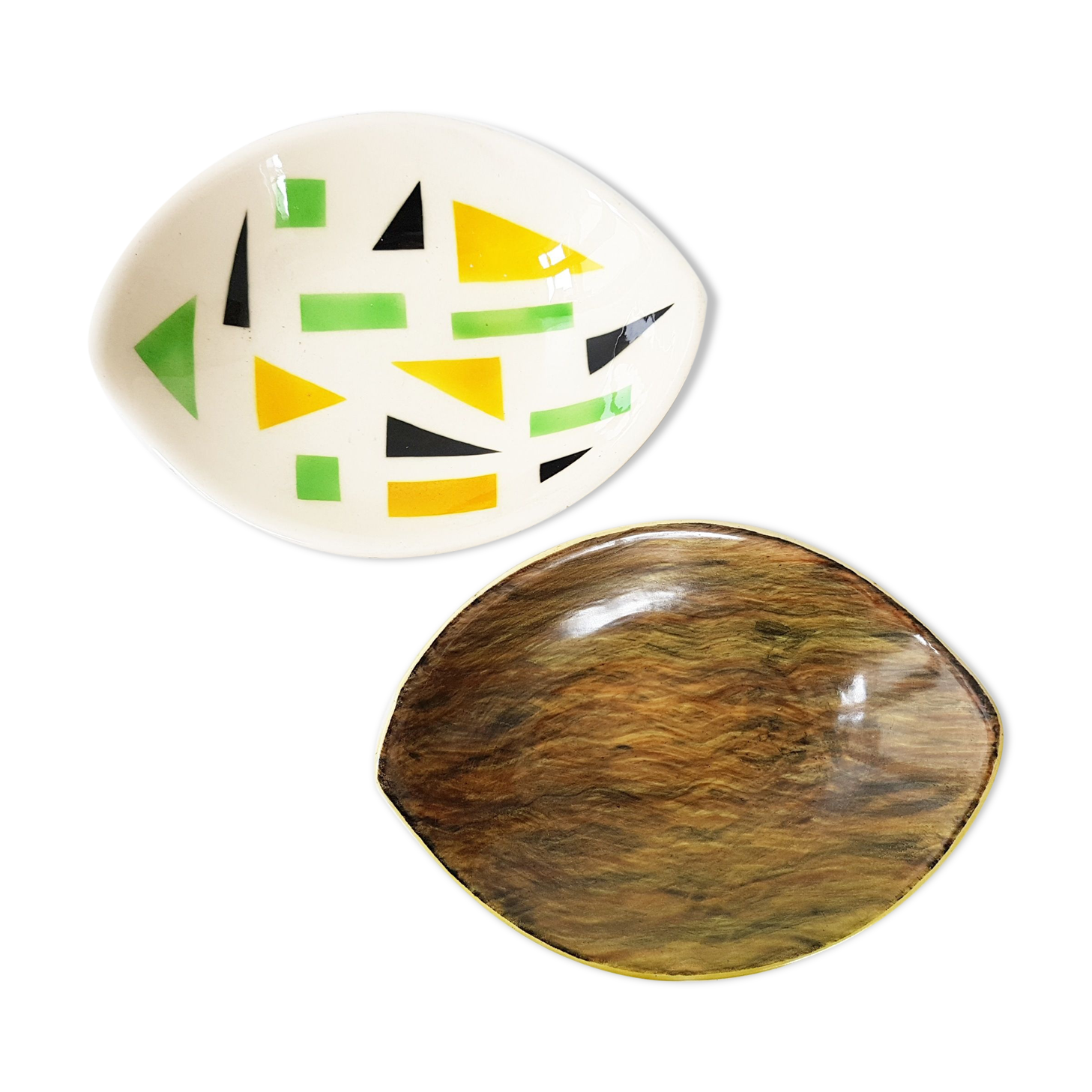 Pair of cups St Clément 1950