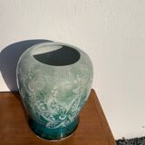 Vase signé tharaud