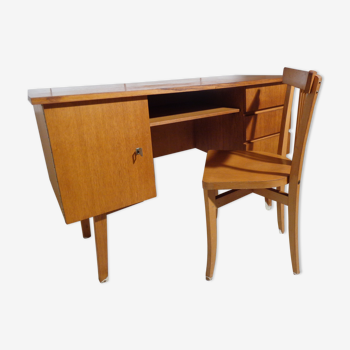 Bureau vintage  des années 60 en bois clair avec sa chaise