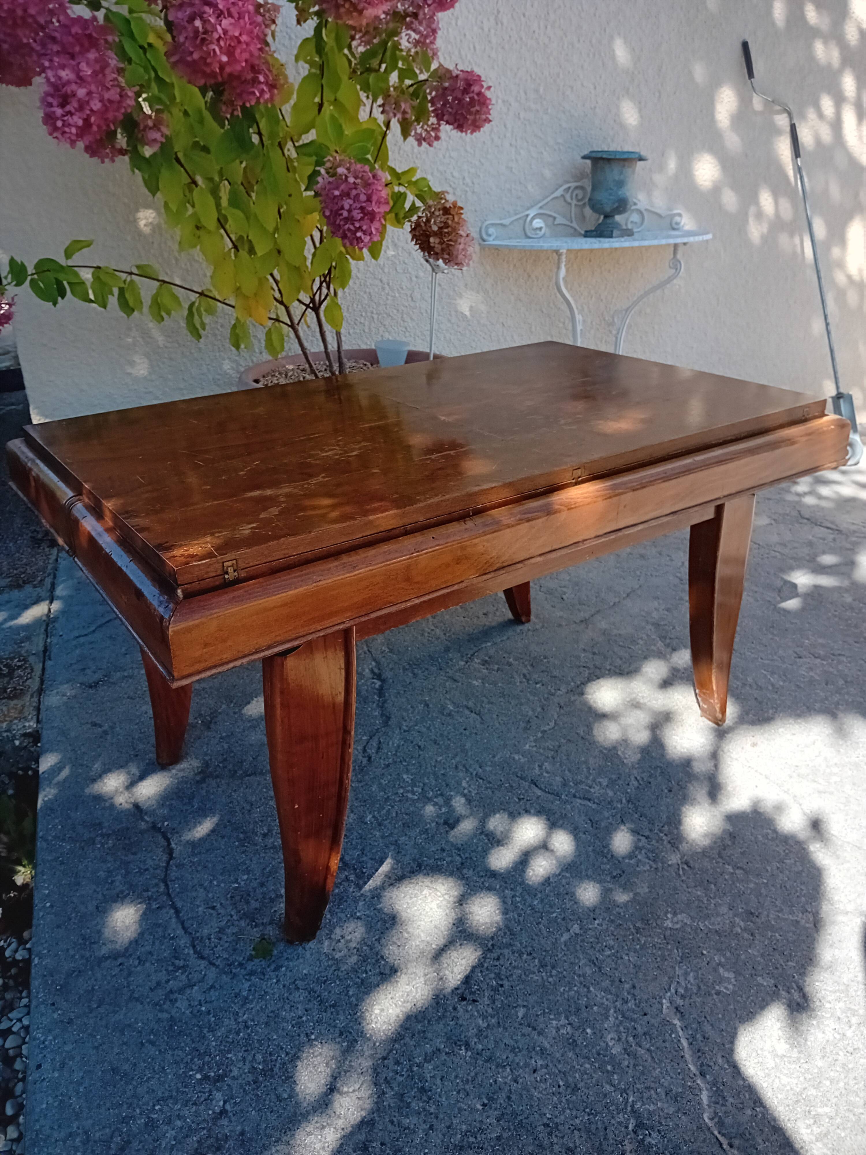 Table basse convertible en table à manger