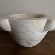 19th-century neo-classical mortar in XXL white marble