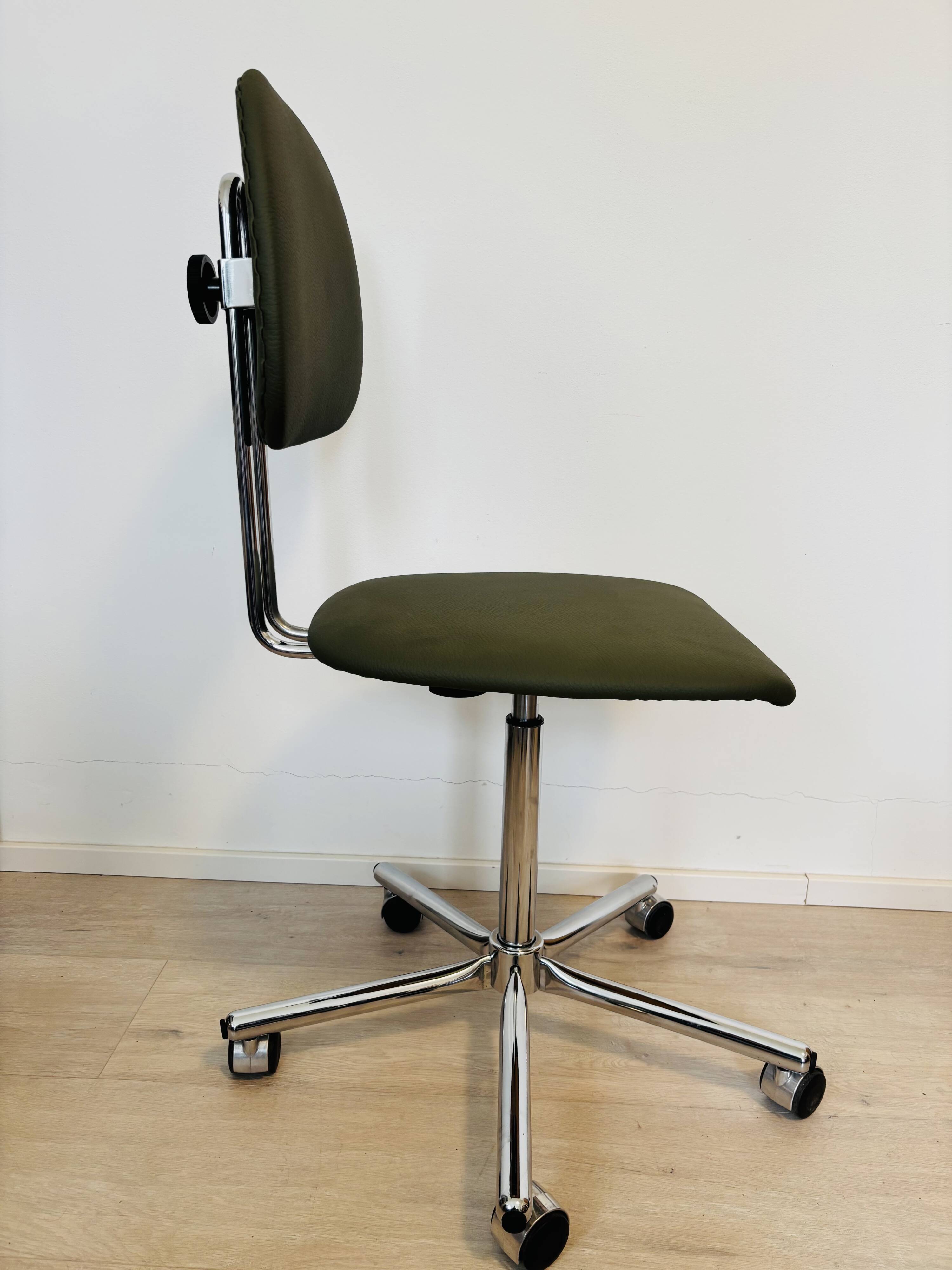 Fully Restored Vintage Desk Chair Nobareto by Kovona, Czechoslovakia 1970’s