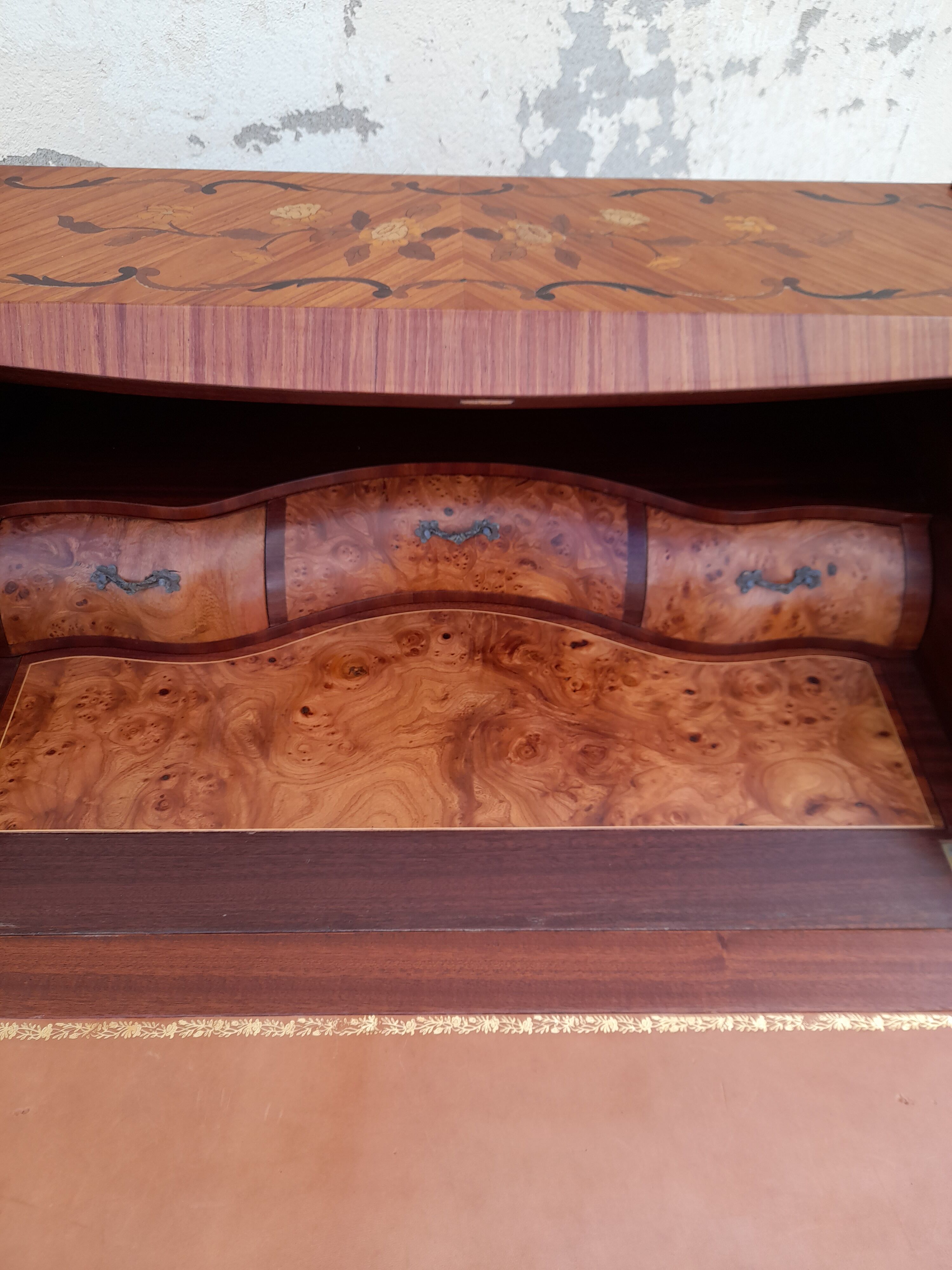 Writing desk back to donkey style Louis XV in rosewood