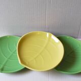 Three ceramic leaf cups 50s