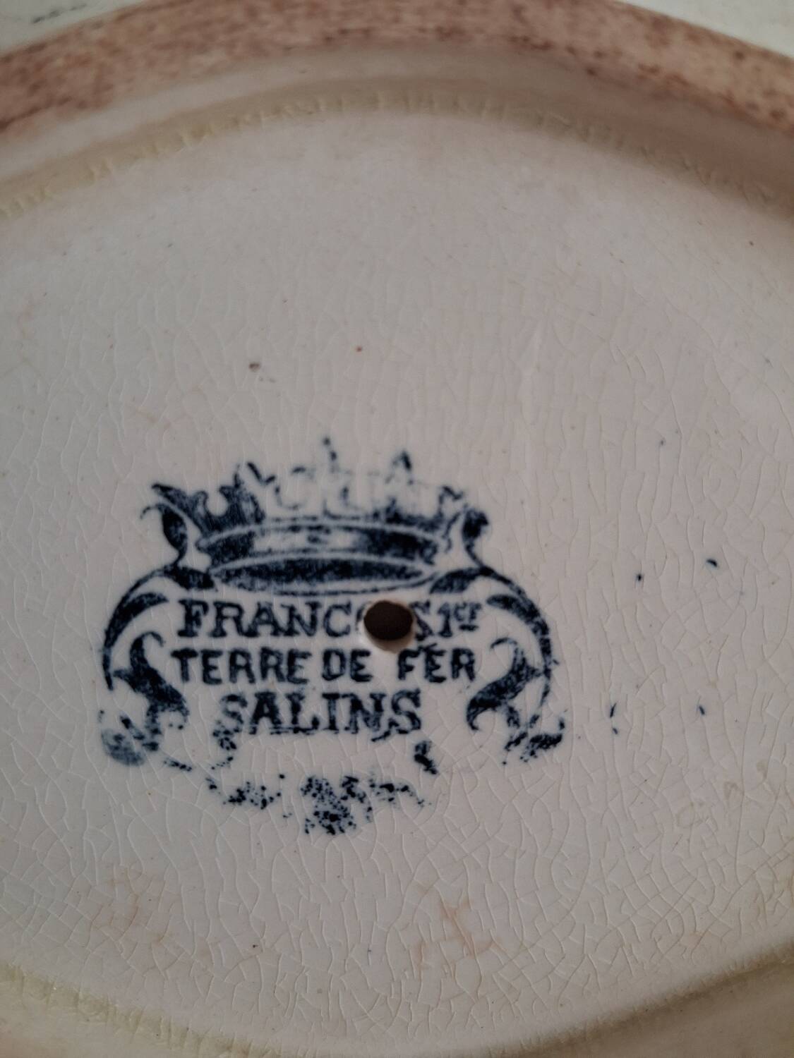 Saucière Terre de Fer Salins Francois 1er