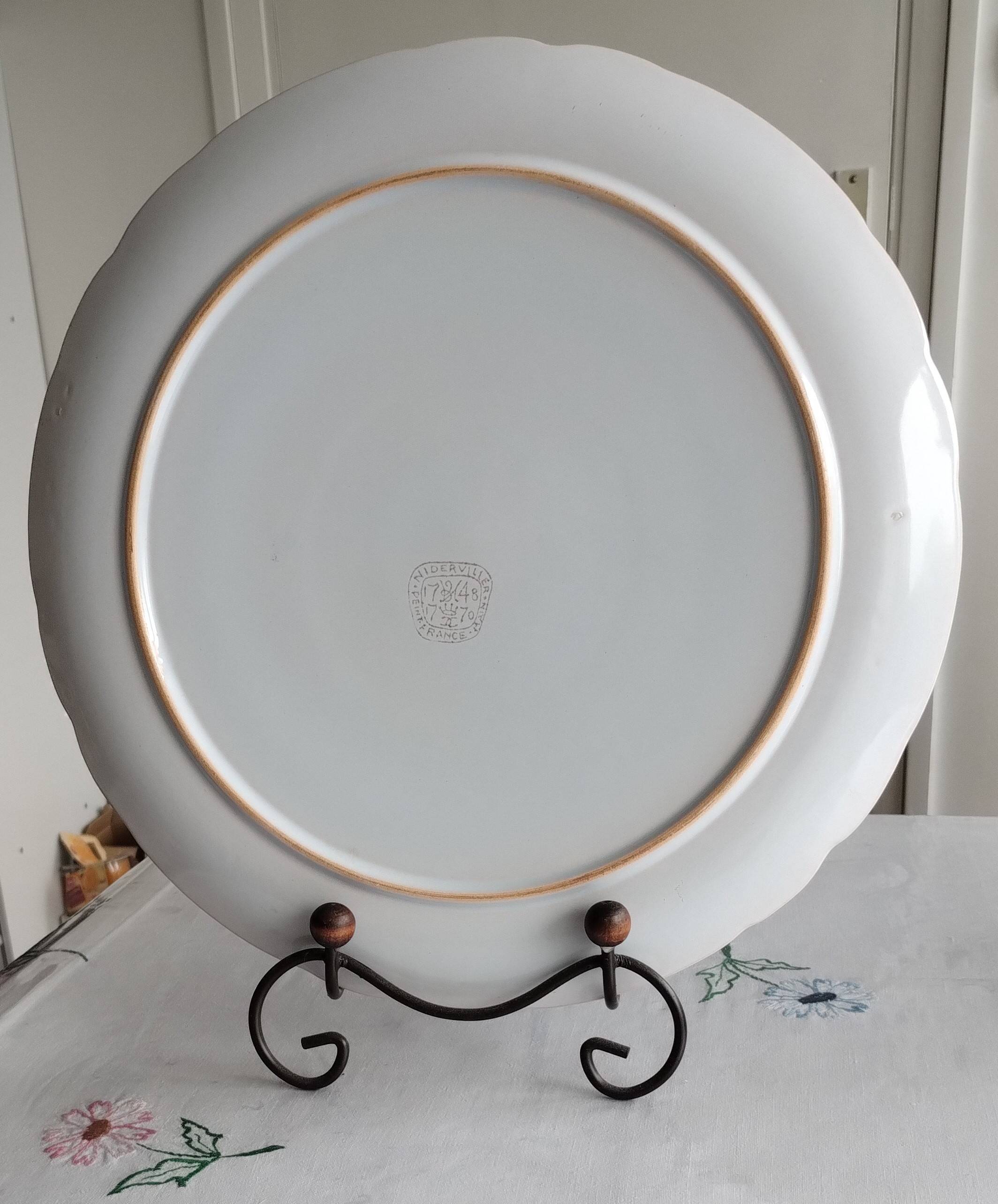 large flat plate Niderviller round dish.