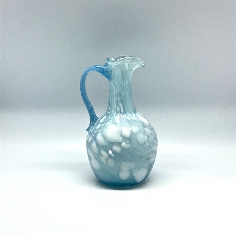 Pitcher made of glass paste