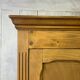 Armoire parisienne
