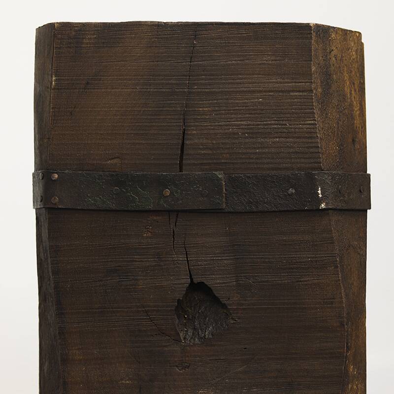 Old Wabi Sabi Primitive oak chopping block