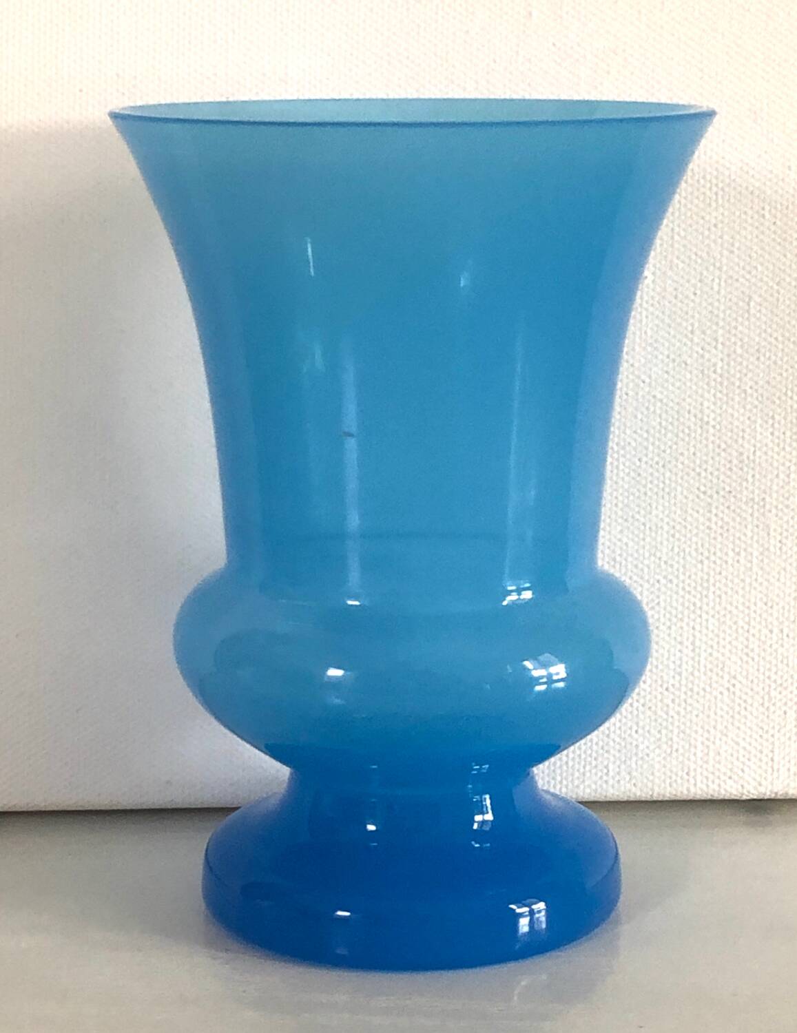 Vase opaline