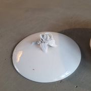 Porcelain jewelry box