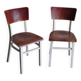 Set of dining chairs in painted white pine with brown wooden seats, 1950s.