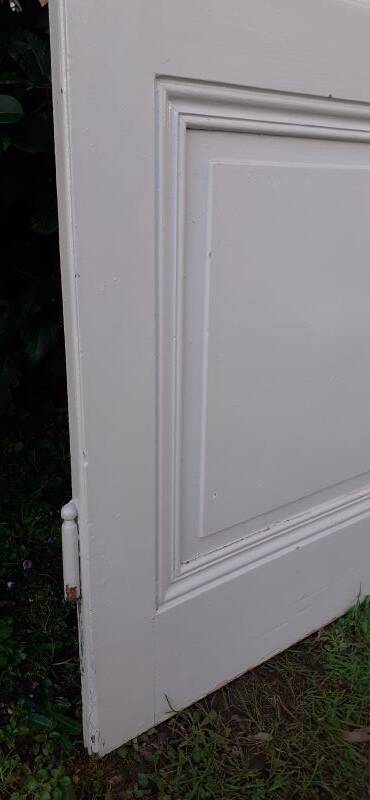 Pair of old cupboard doors h220.5xL75cm each