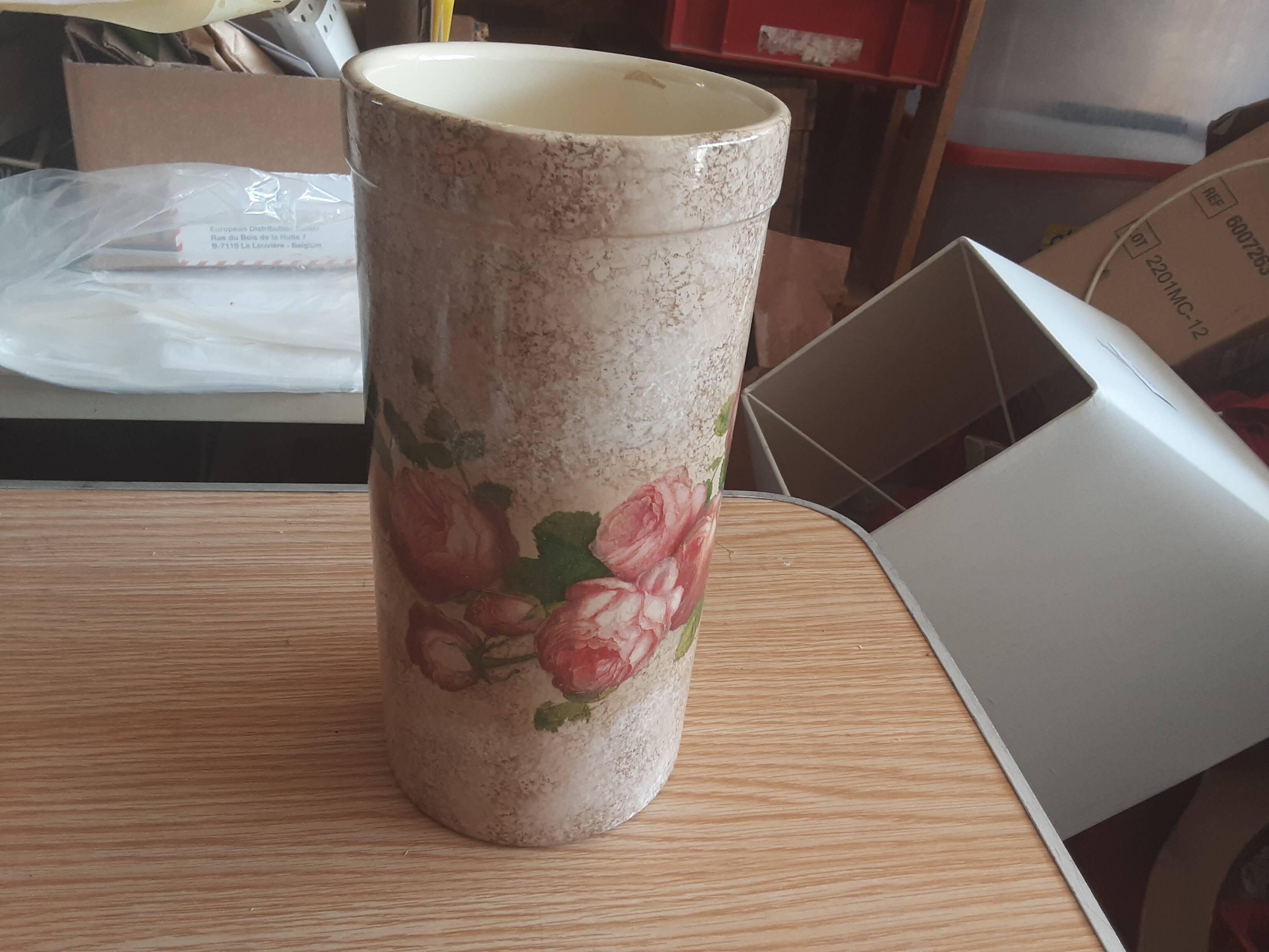 Roller vase the potteries of merika boucher drome