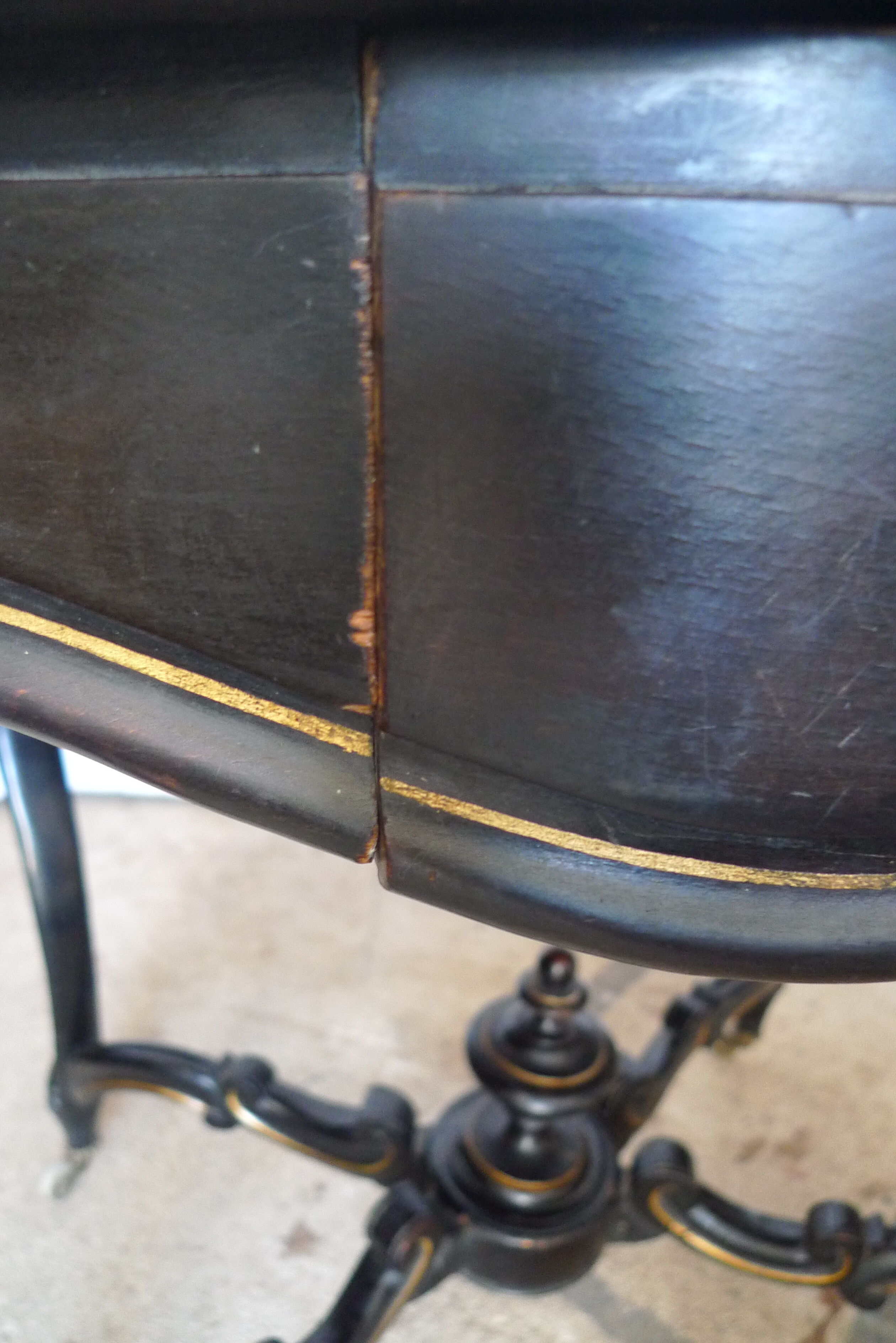 Blackened pear middle table