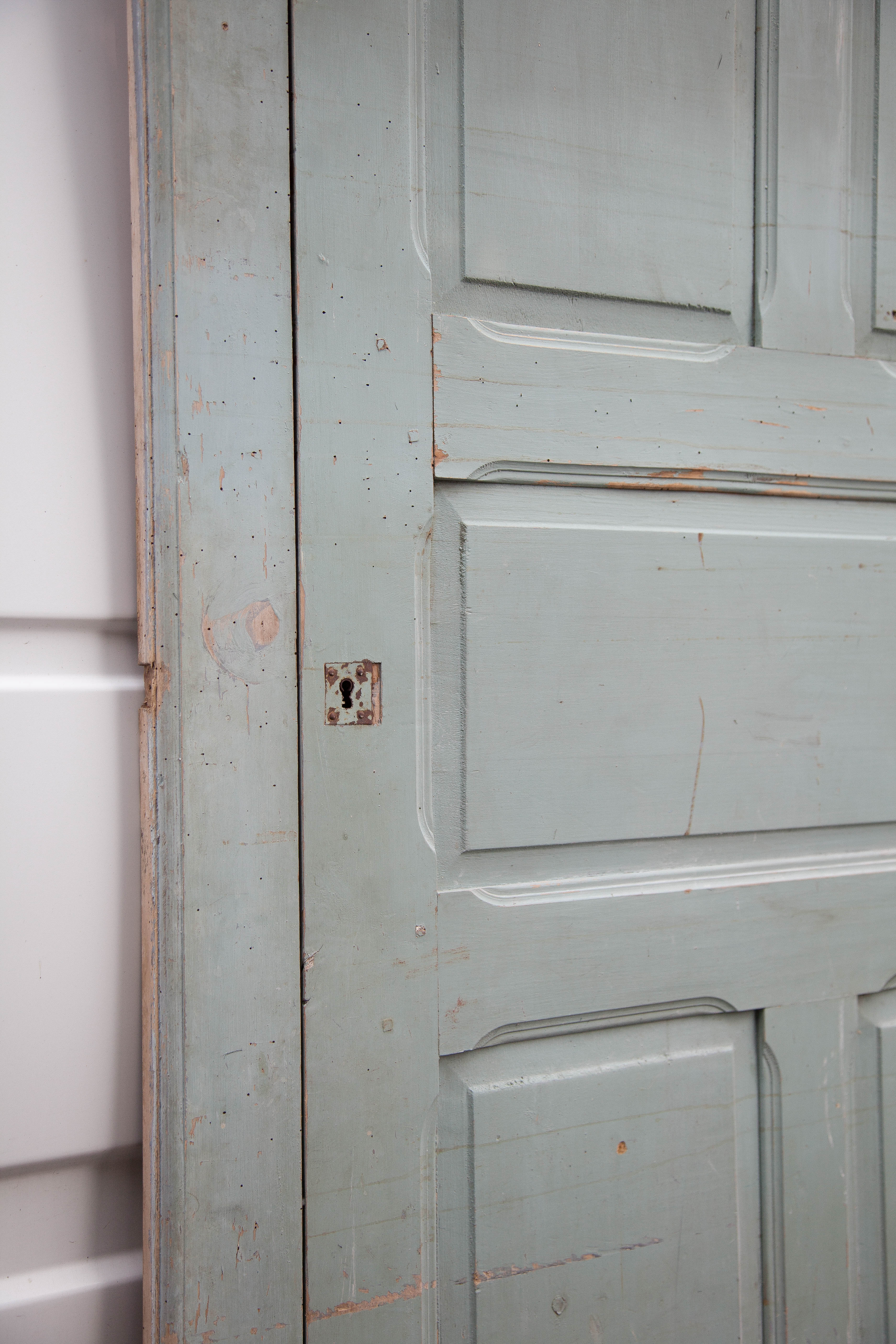 Old wooden door, wooden door, large vintage door