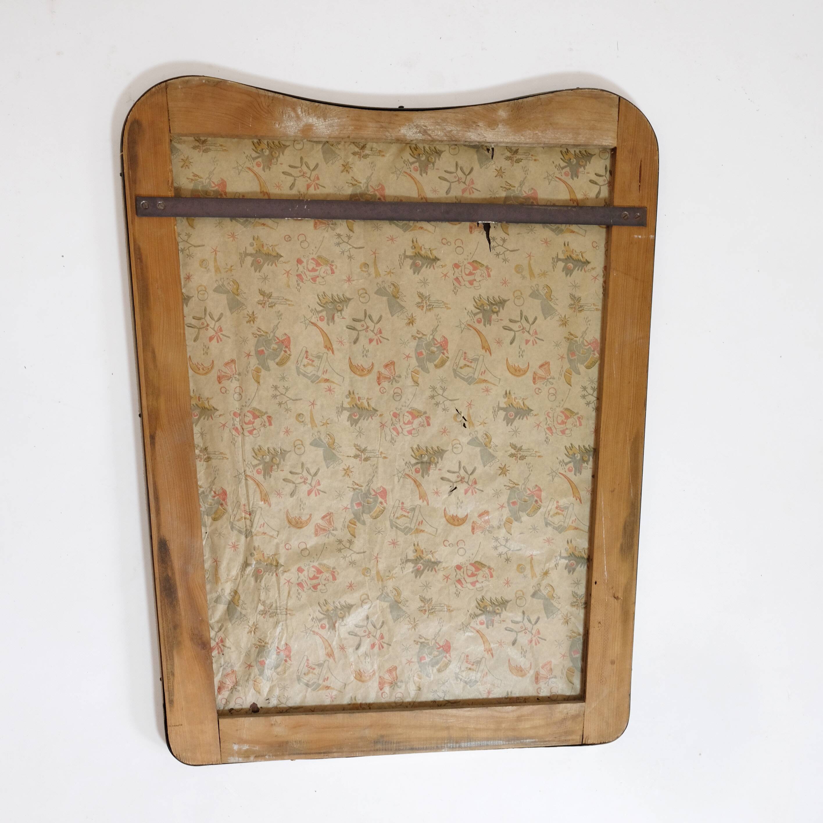 Large Italian mirror from the 50s, 71x57 cm.