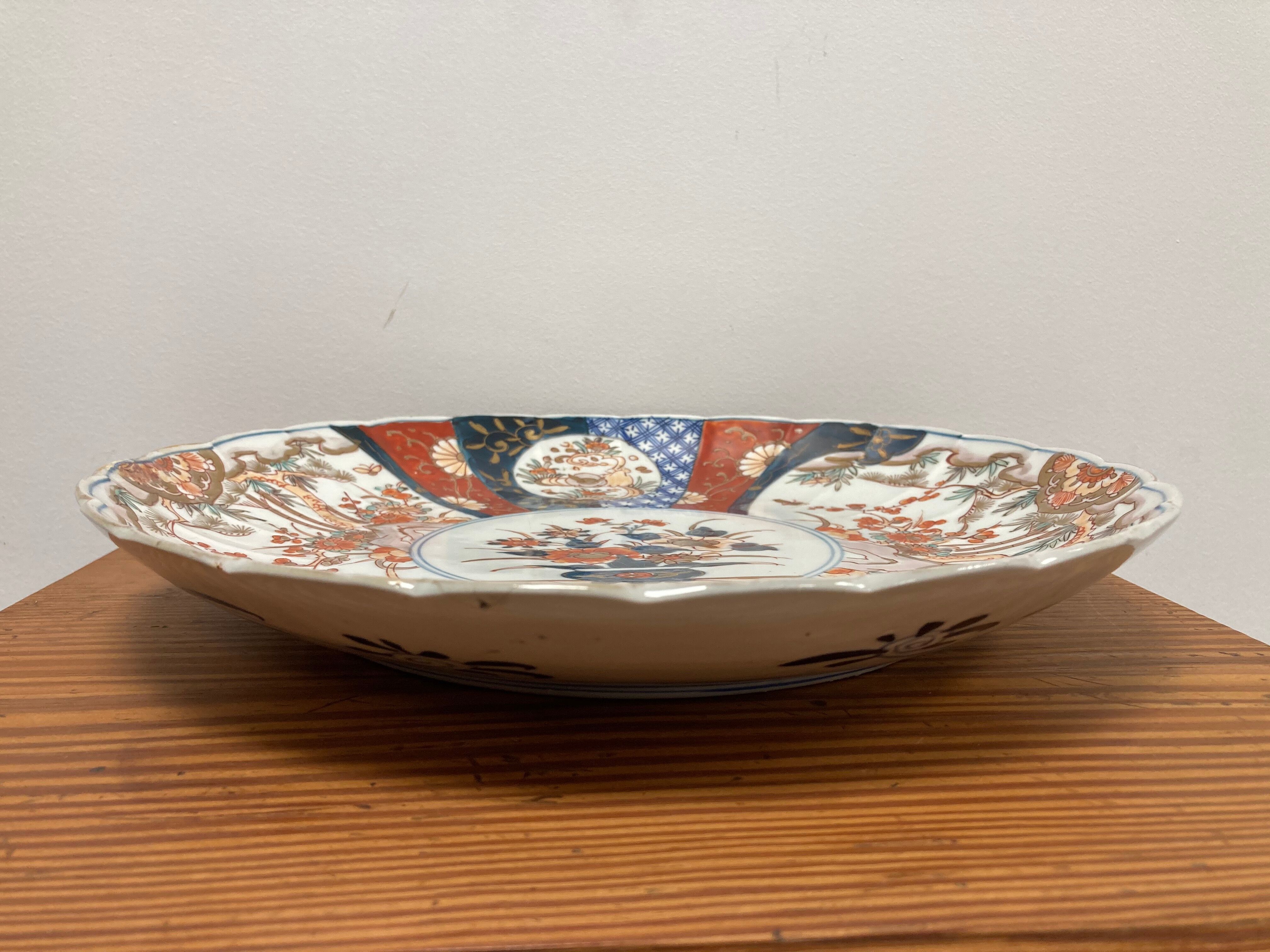 Old imari plate