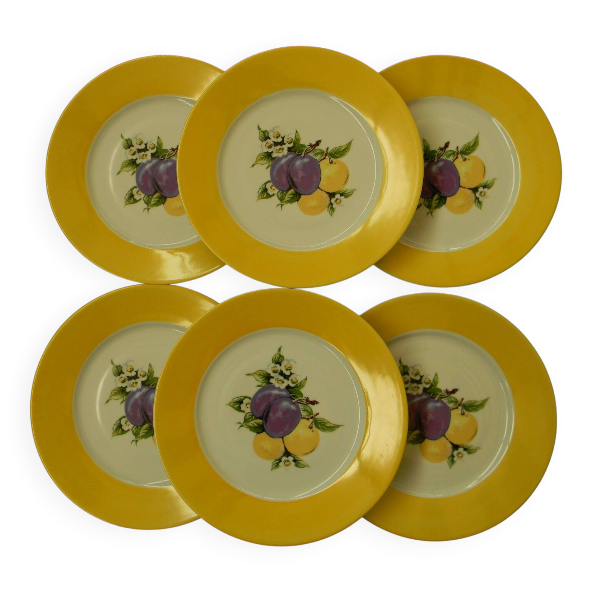 6 flat plates in porcelain from LIMOGES. Fruit decoration.