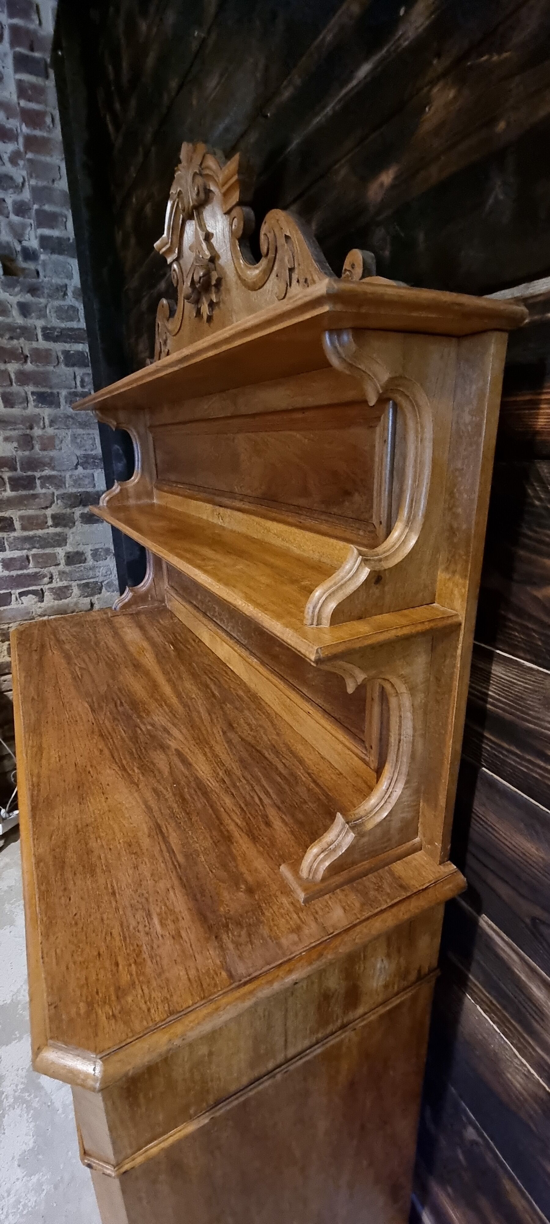Buffet Saint Hubert en bois clair