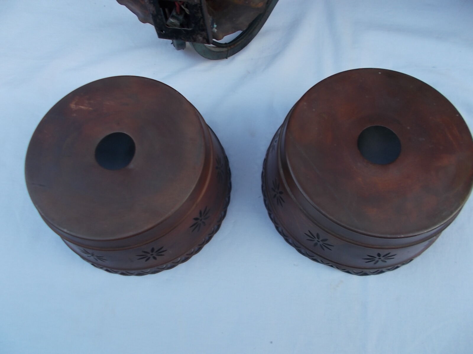 Paires d'appliques fer forgé et laiton