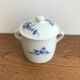 Sucrier en porcelaine fleurs bleues apilco