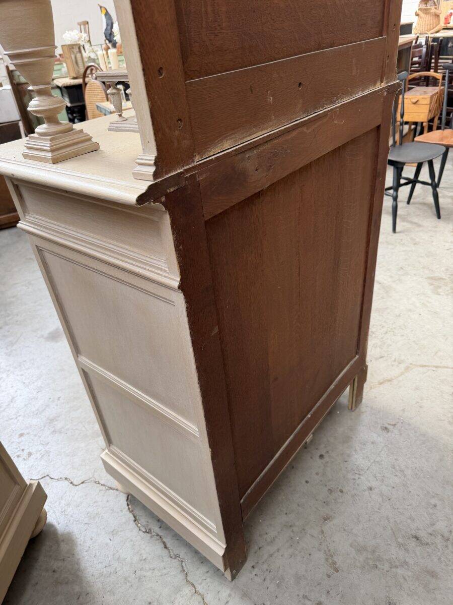 Pair of two-body buffets in solid oak from the early 20th century.