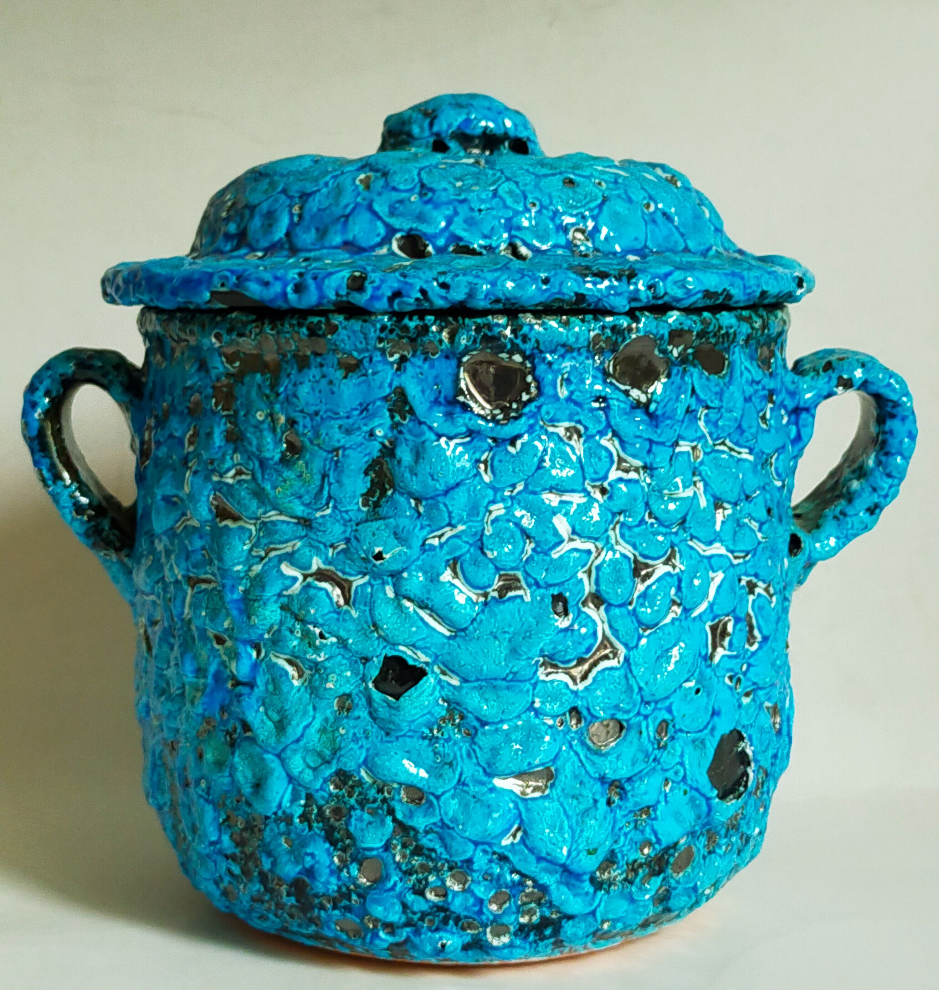 Covered ceramic pot fat-lava foam glaciers, enamels le cyclope, annecy