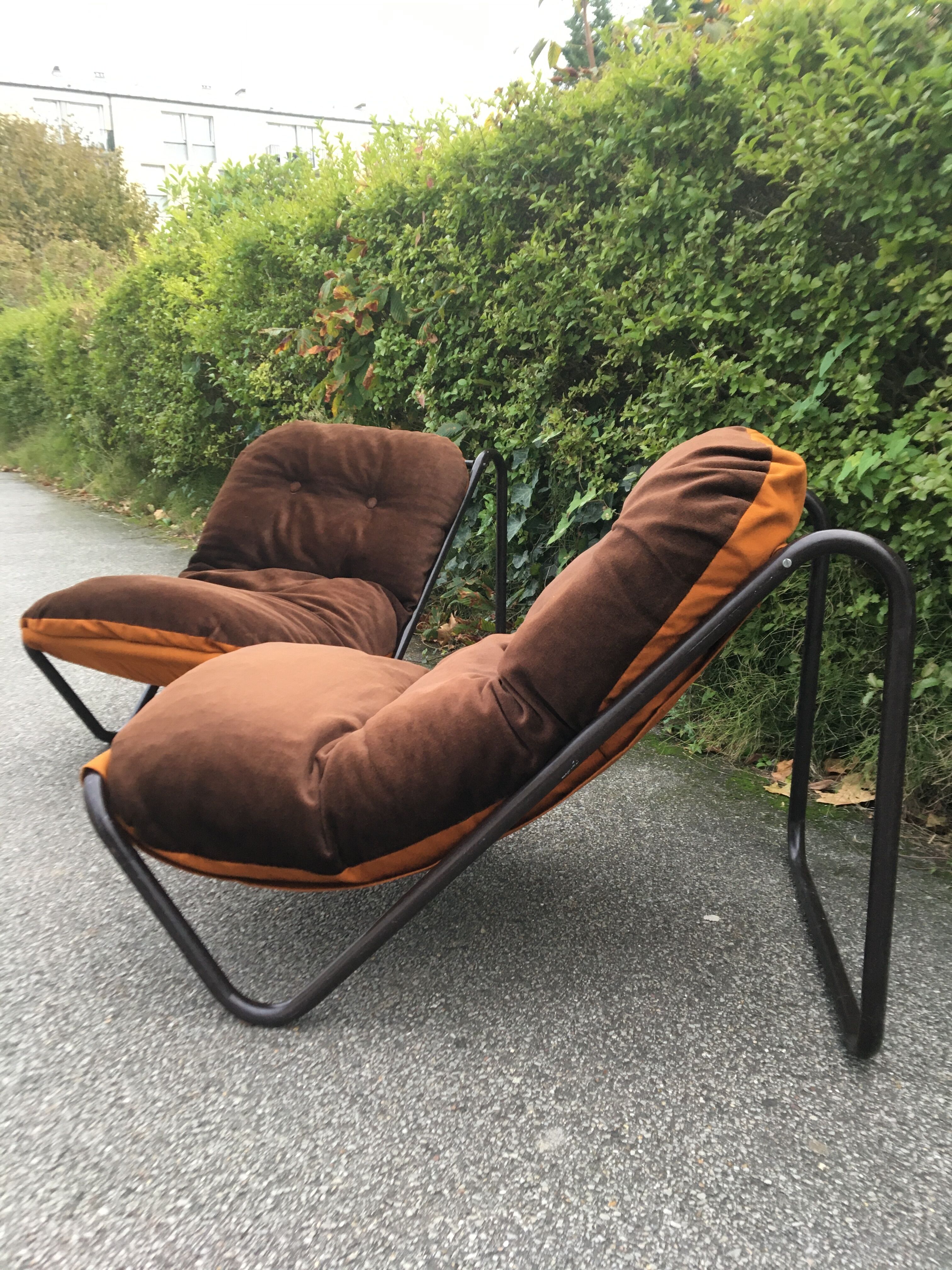 2 brown armchairs from the 70