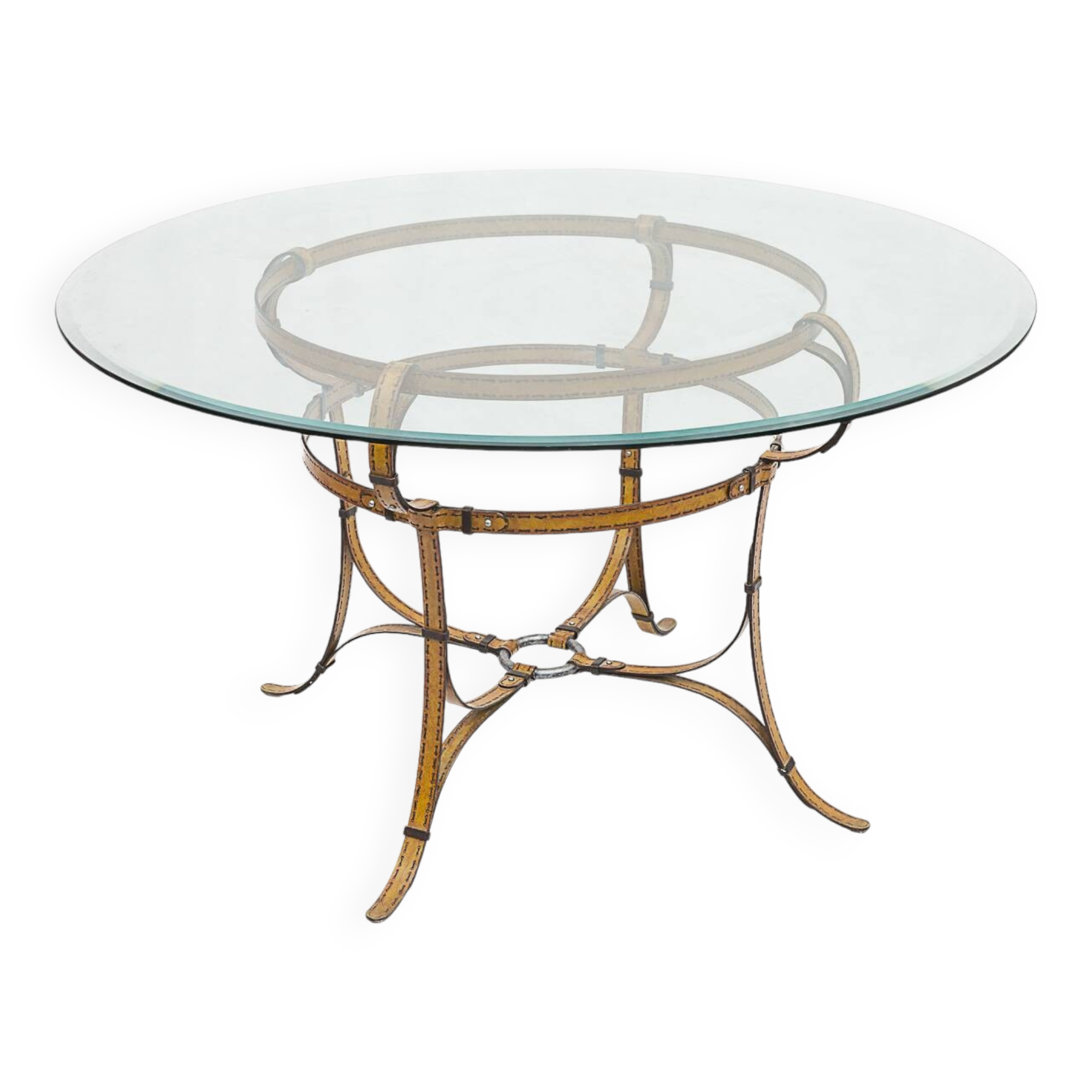 Round dining table