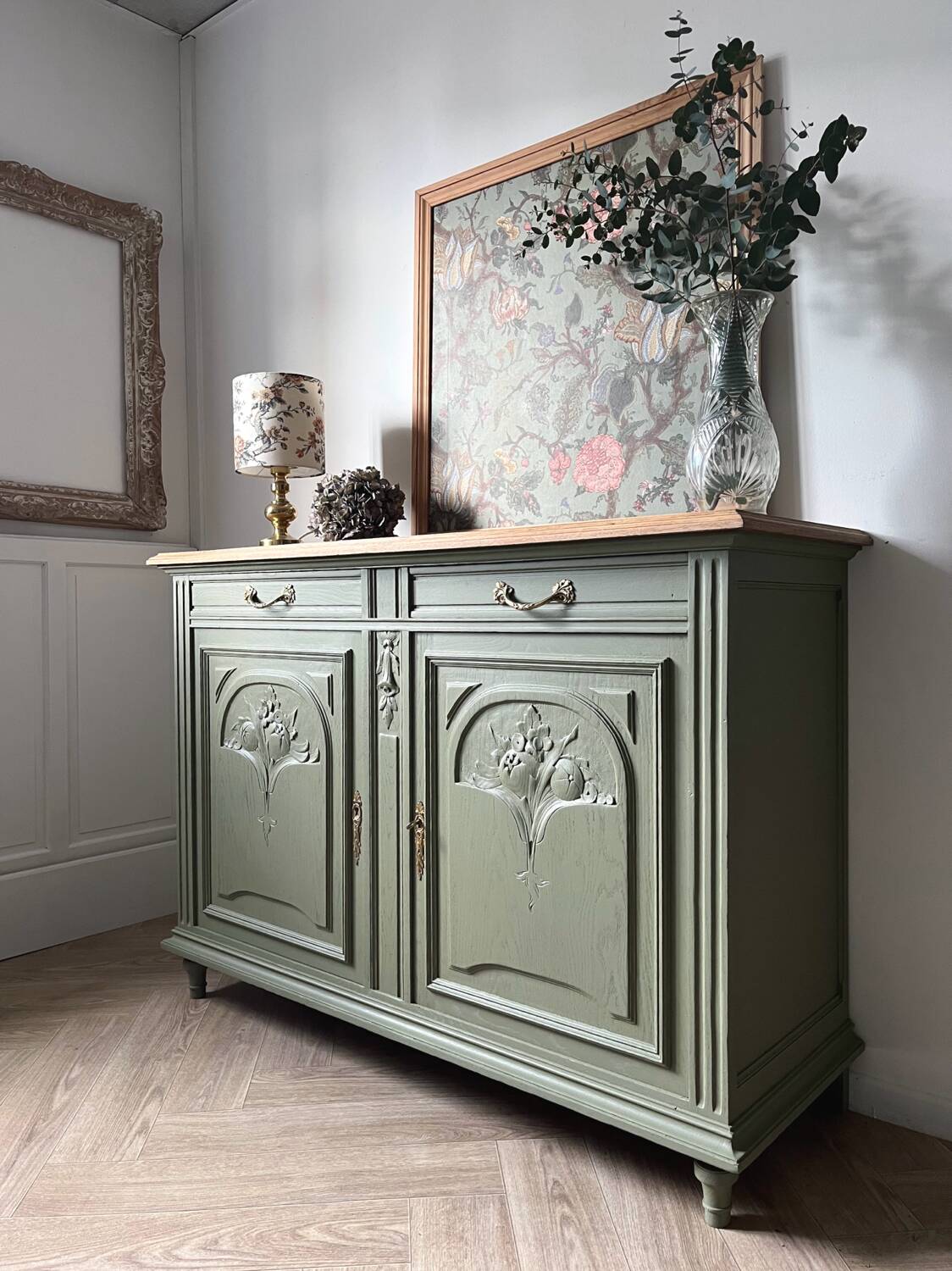 Vintage Art Deco sideboard