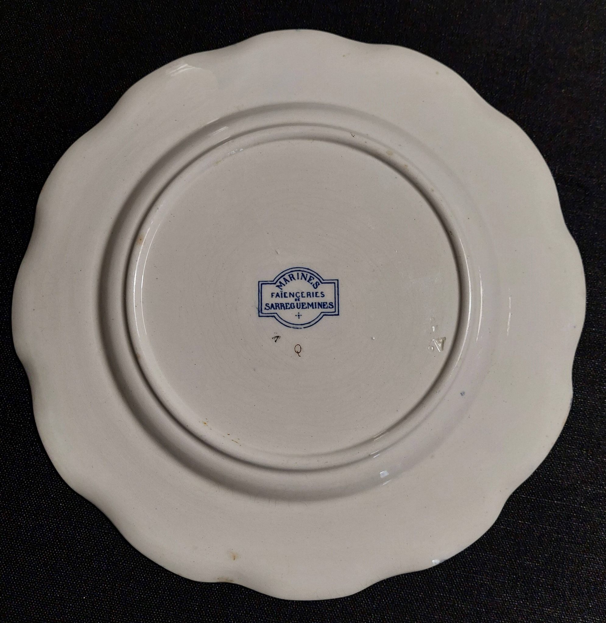 Sarreguemines earthenware plate with Marine decor late 19th century early 20th century