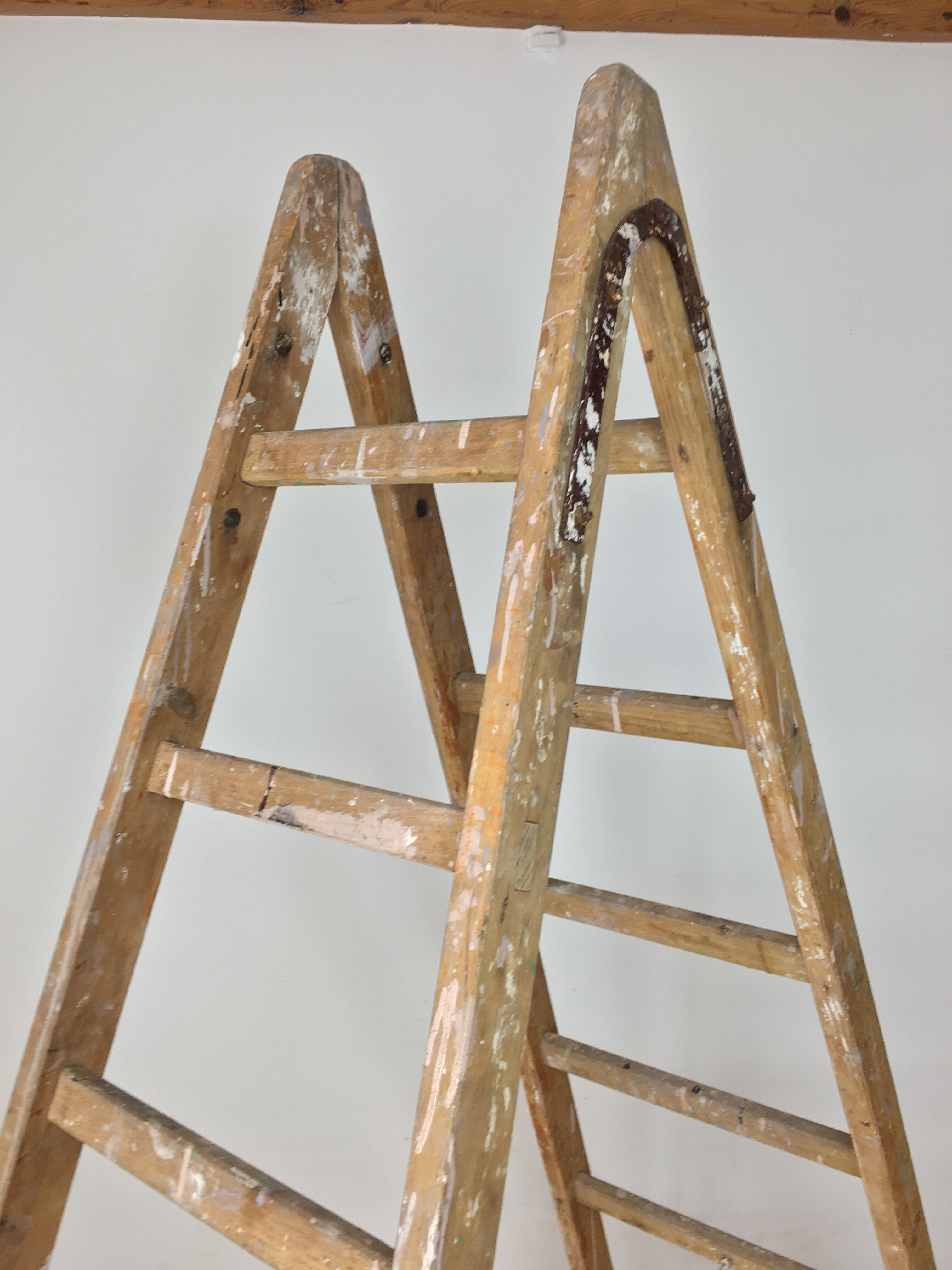 Double scale, painter's stepladder, wood