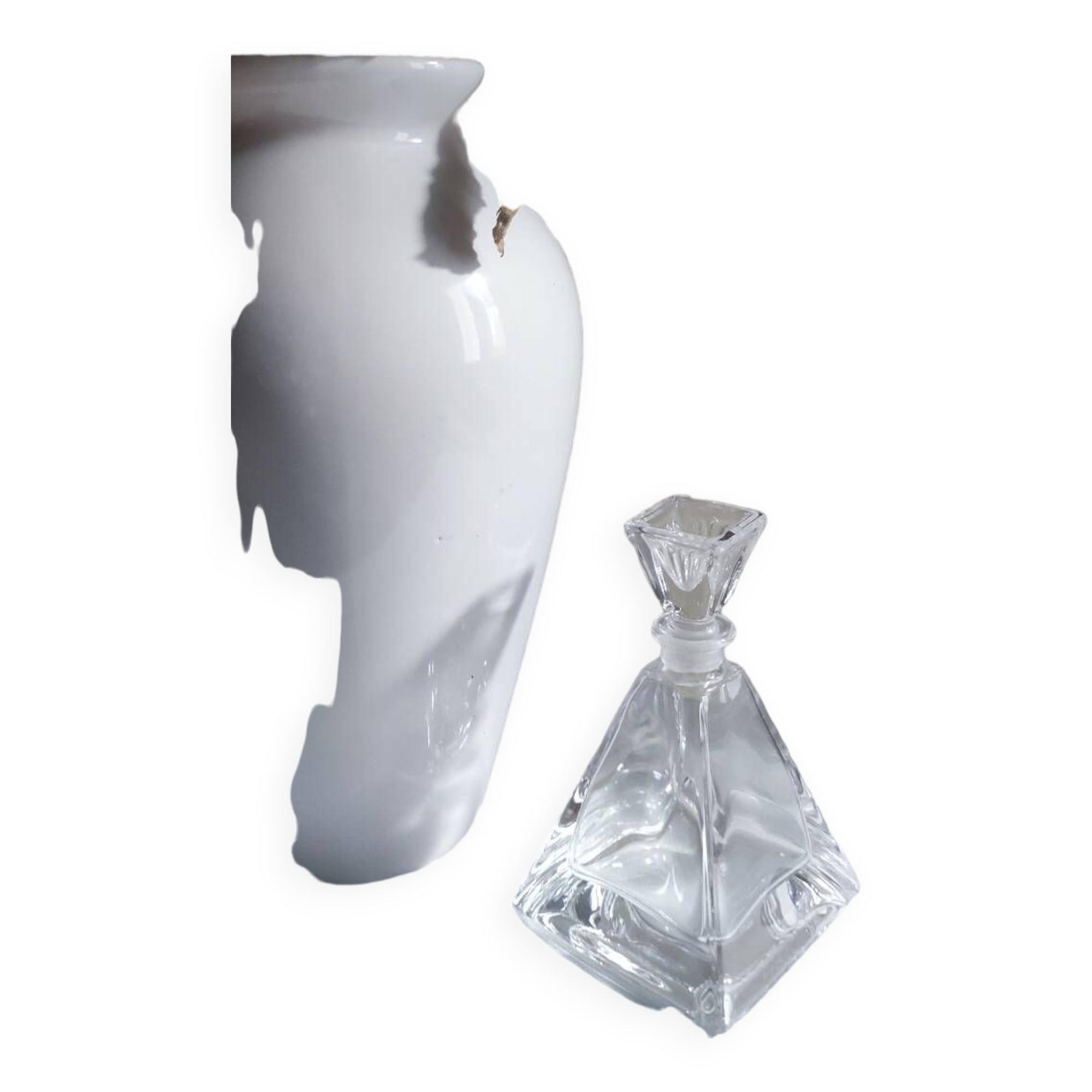 Superb Vintage Decorative Crystal Bottle