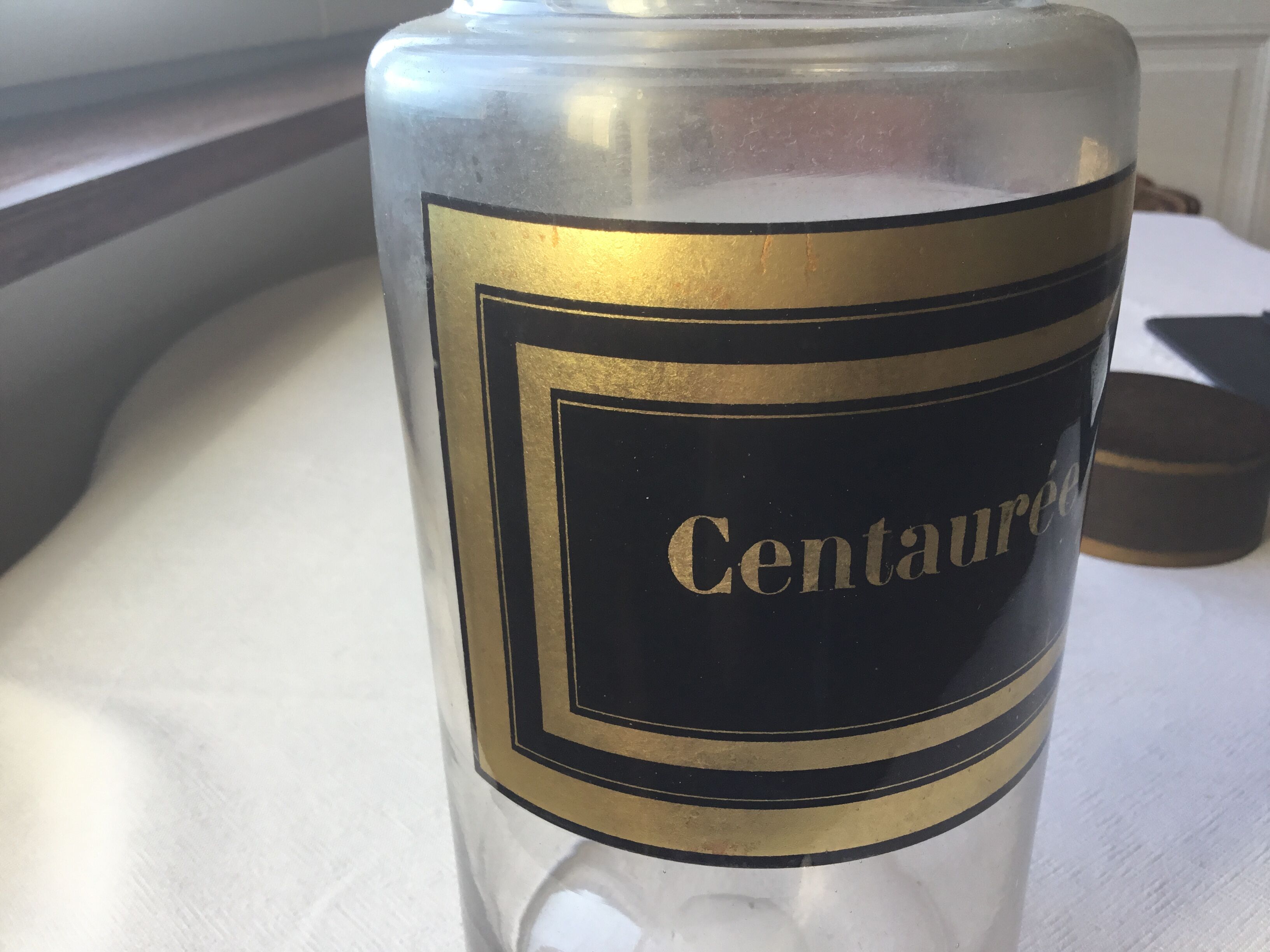 Centaurea apothecary bottle