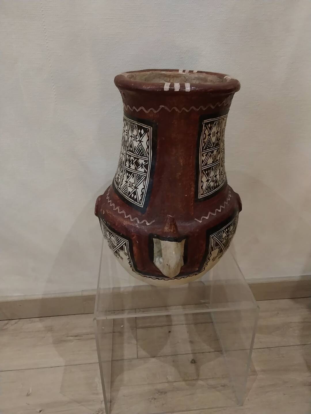 African vase