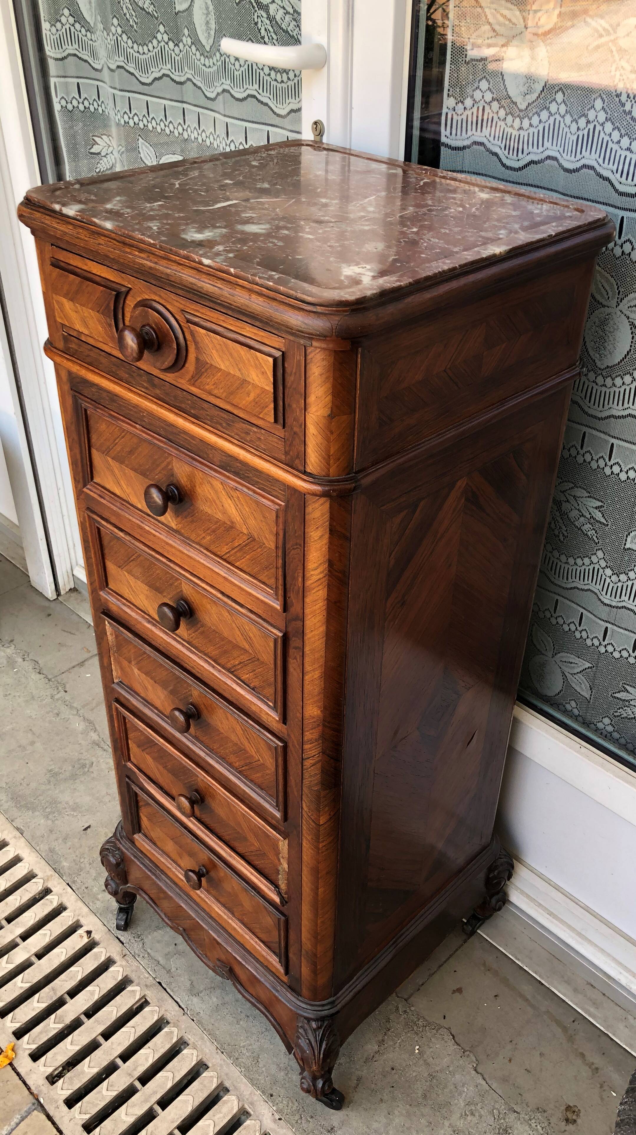 Bedside above marble with a niche and 4 drawers