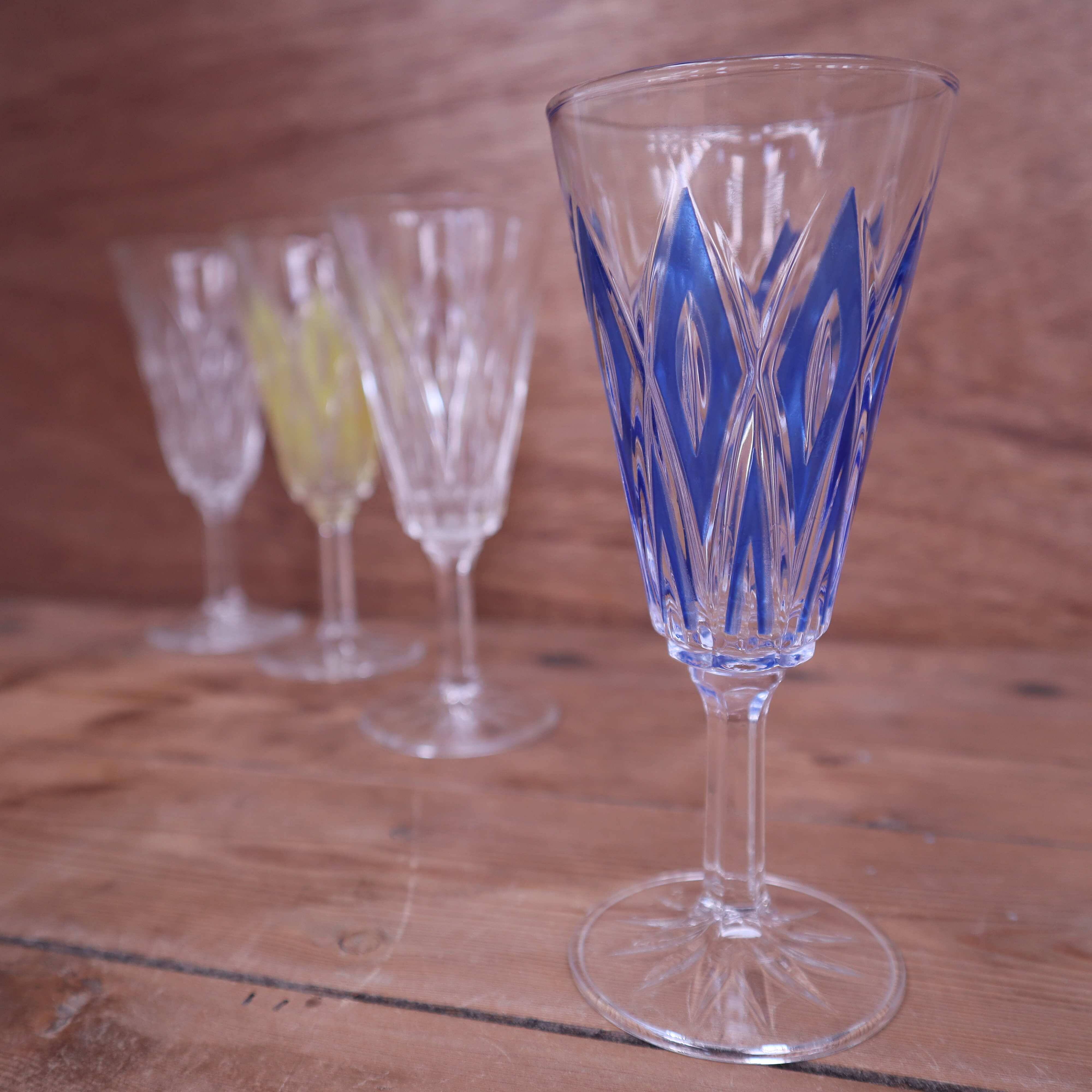 Set de 4 flûtes à champagne Arlequin verrerie de Reims / VMC