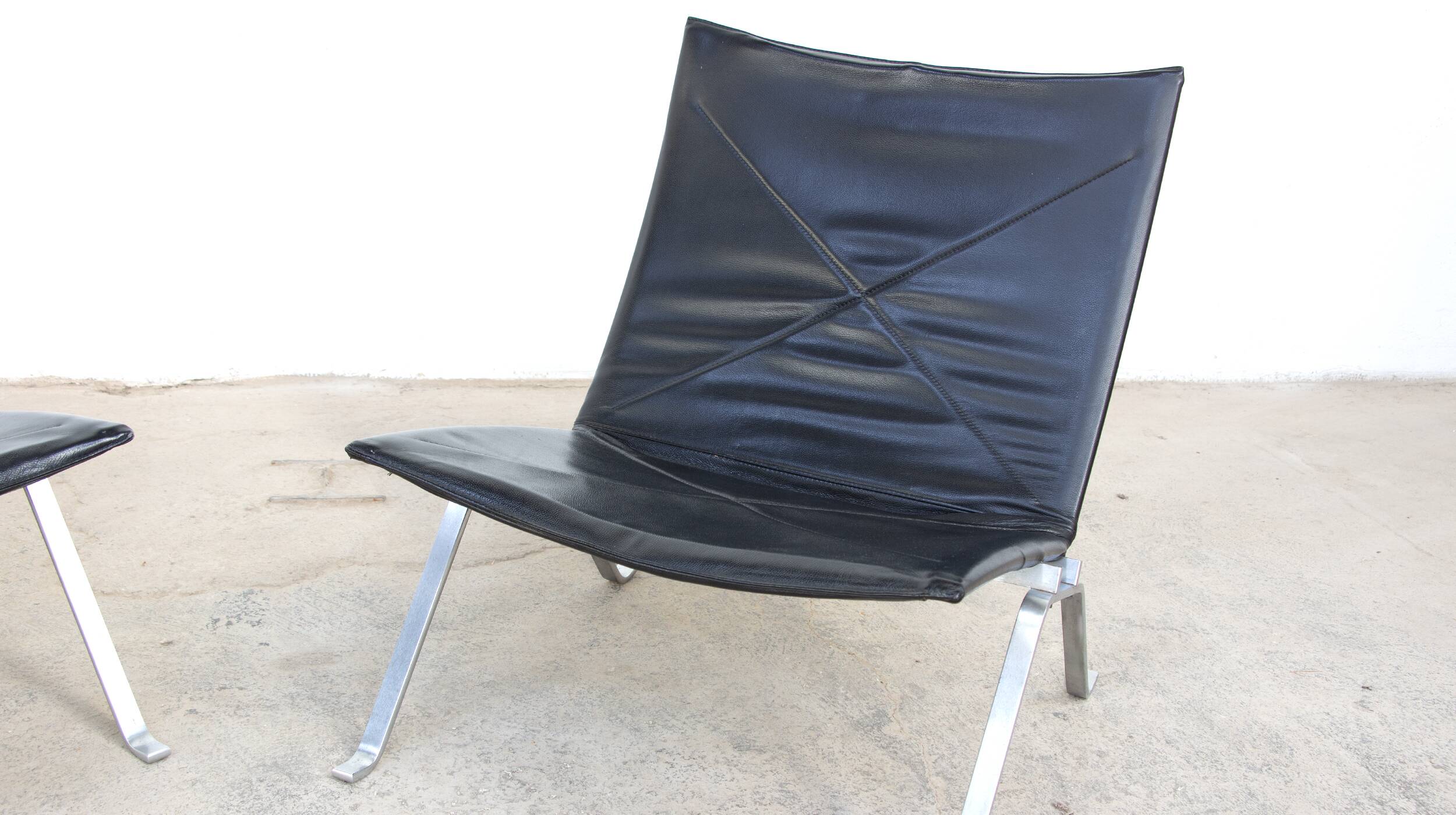 Poul Kjaerholm PK 22 chairs for Fritz Hansen