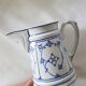 Pichet à lait en porcelaine Rieber en motif de Saxe bleu-blanc