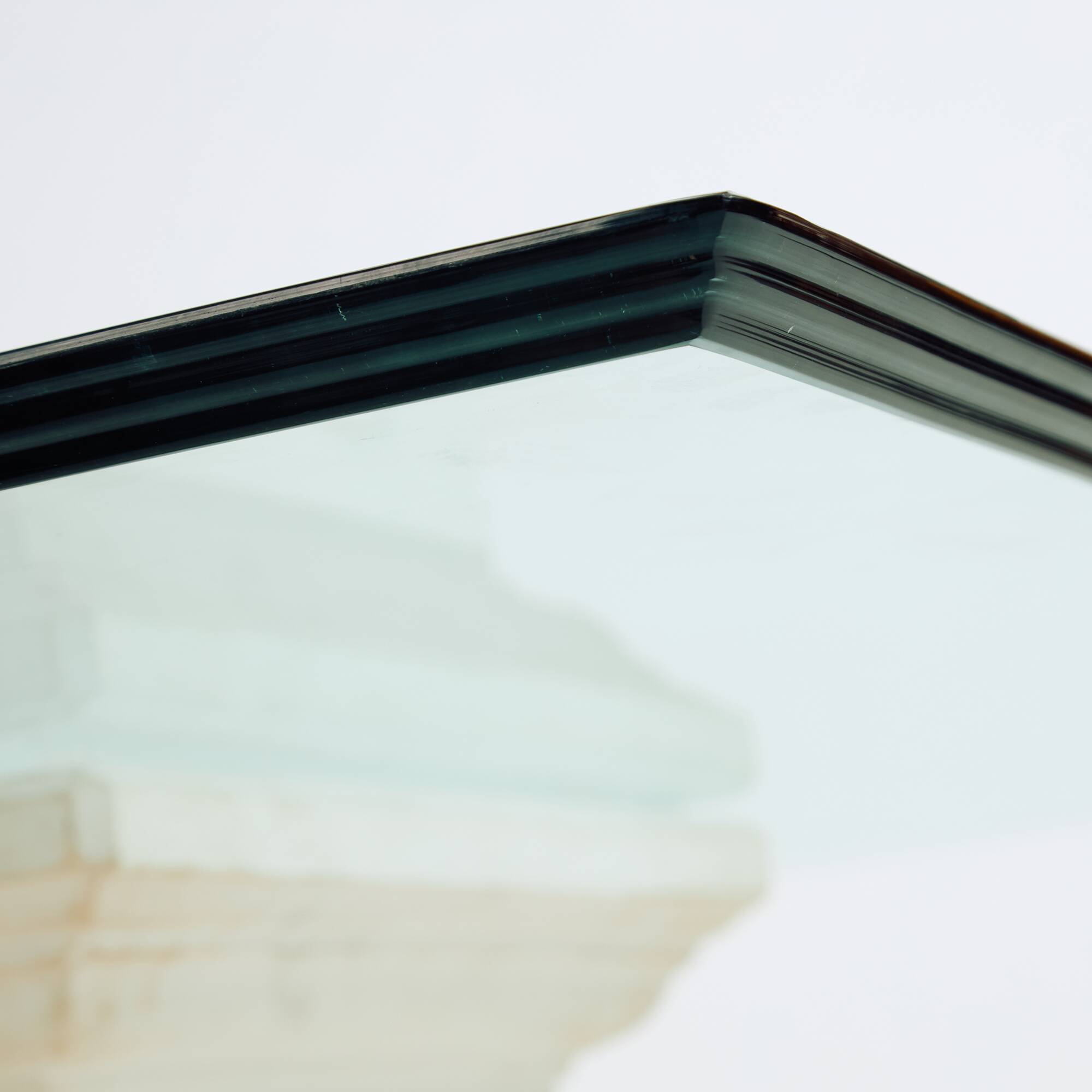 MK10238 Glass and concrete coffee table