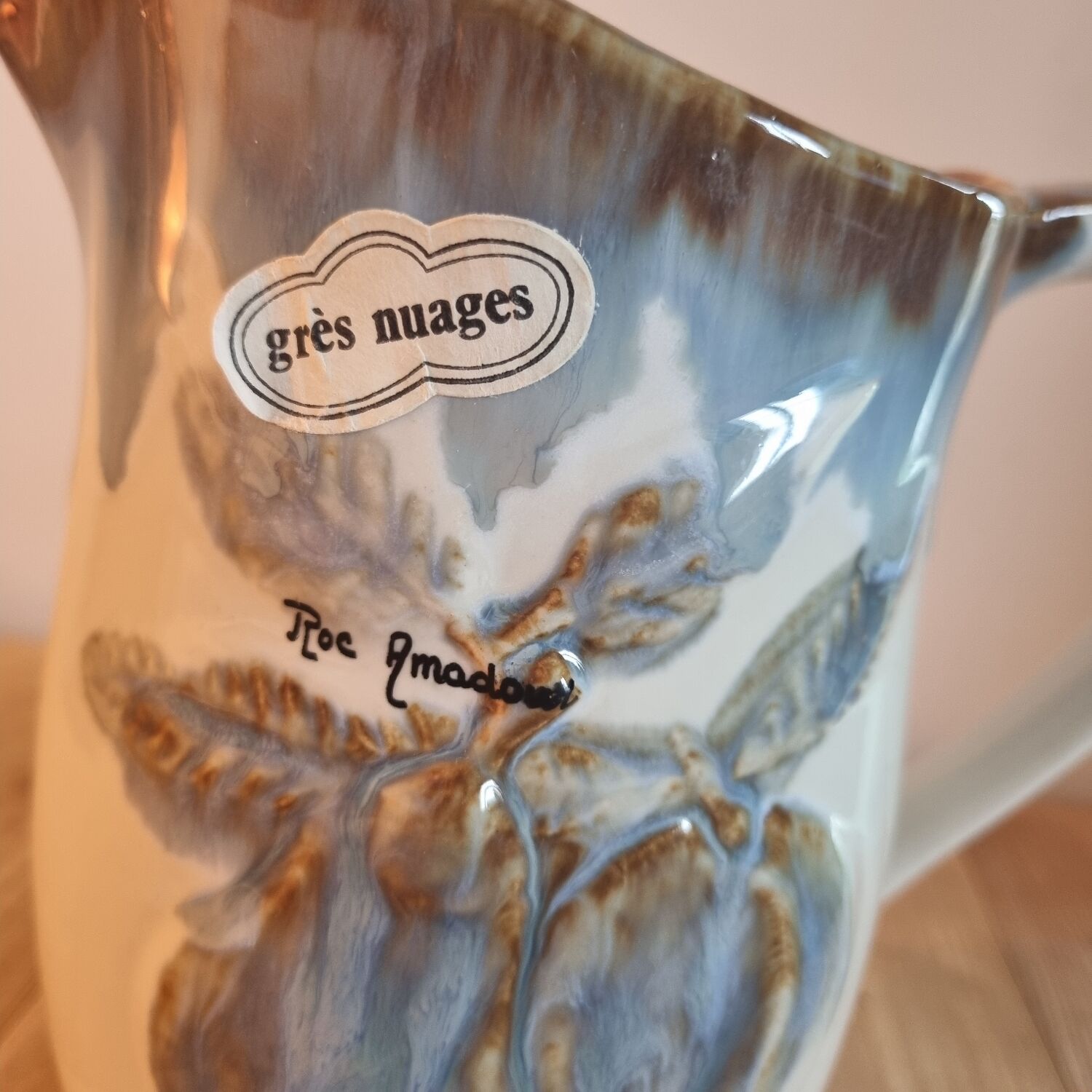 Cloud-sandstone decanters