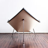 Coconut chair designed by George Nelson