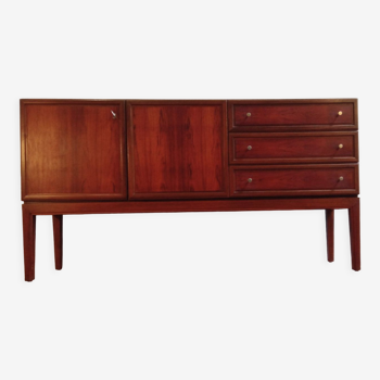 Rosewood row sideboard pallet