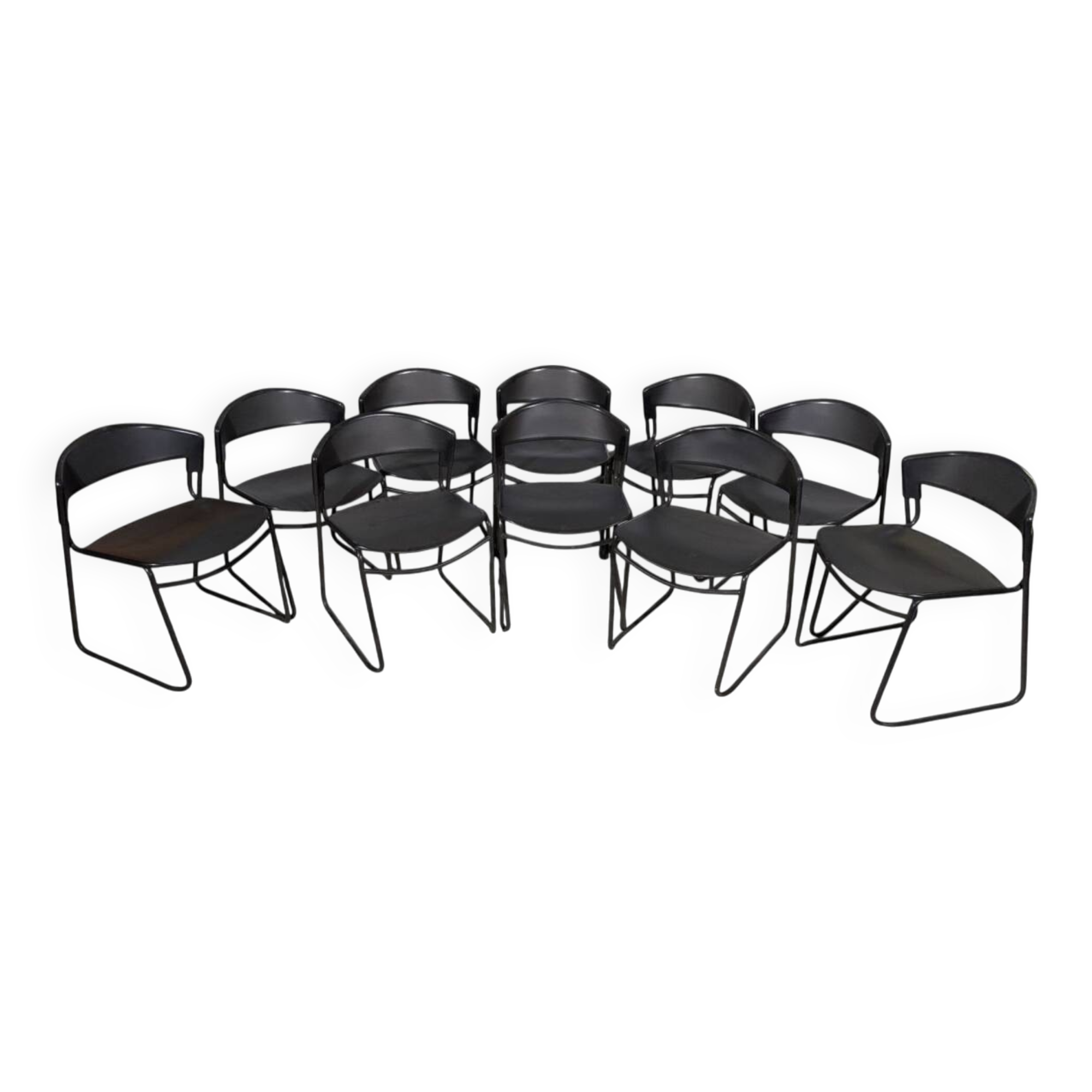 Chaises Assisa de Paolo Favoretto